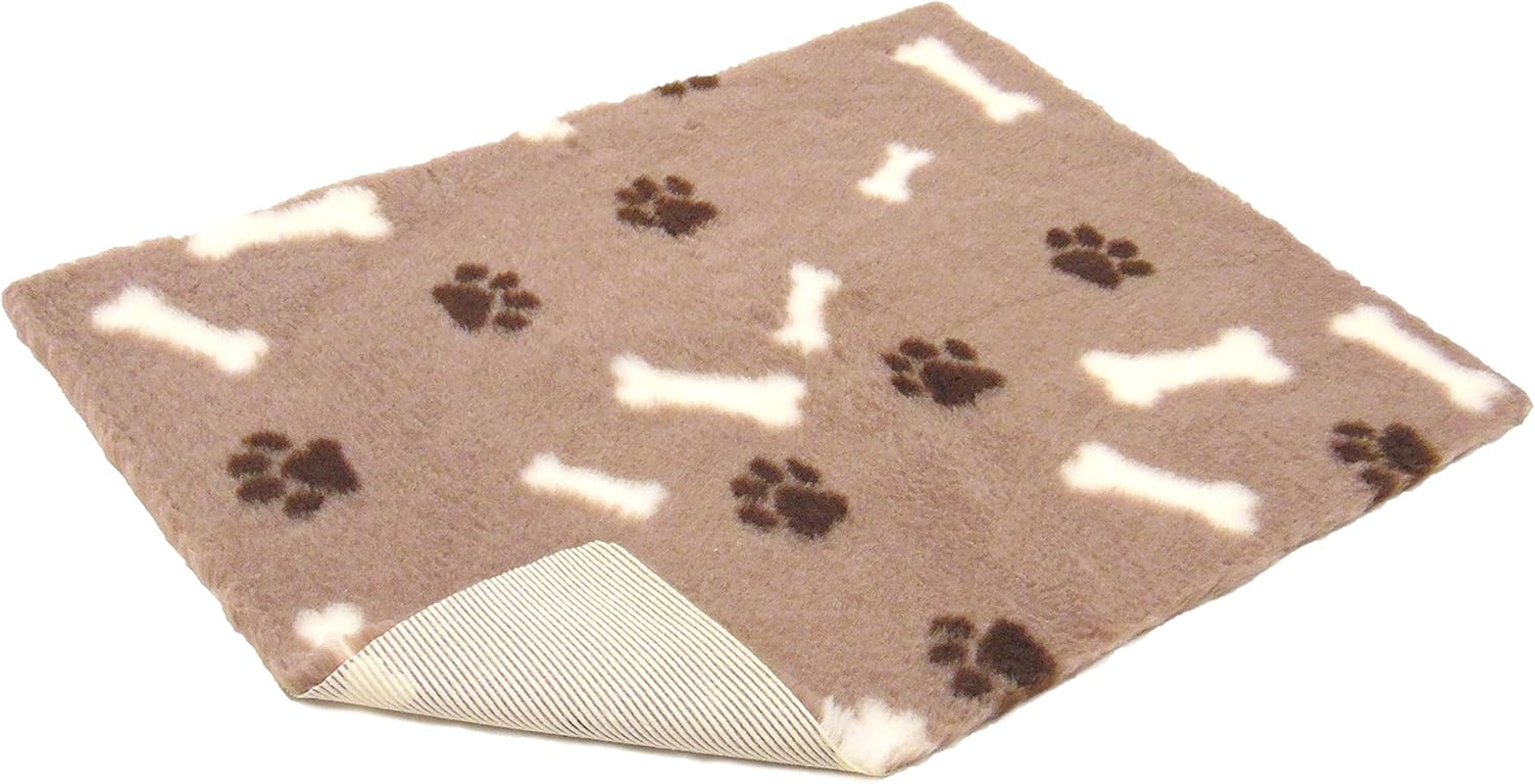 Vetbed Dog and Cat Bedding, Charcoal with Red Polka Dot - Giraffe image number 2