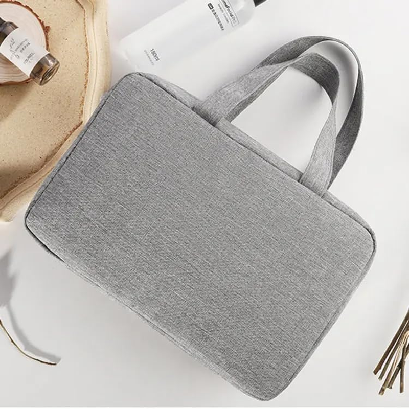 Toiletry Bag for Women (Grey) image number 3