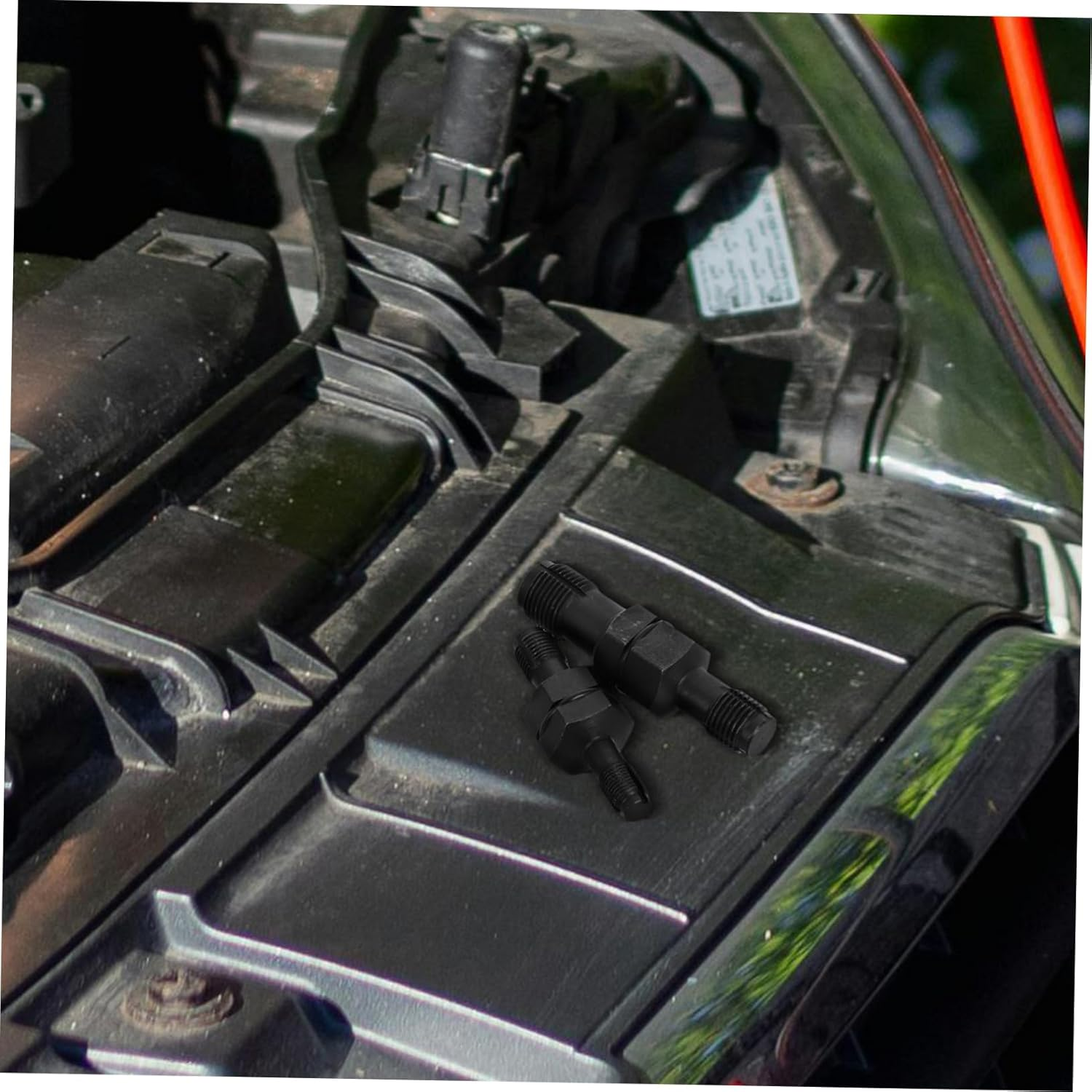 TINEASUR 2Pcs Spark Plug Thread Cleaning Tool Engine Spark Plug Thread Repair Kit for Automotive Maintenance image number 1