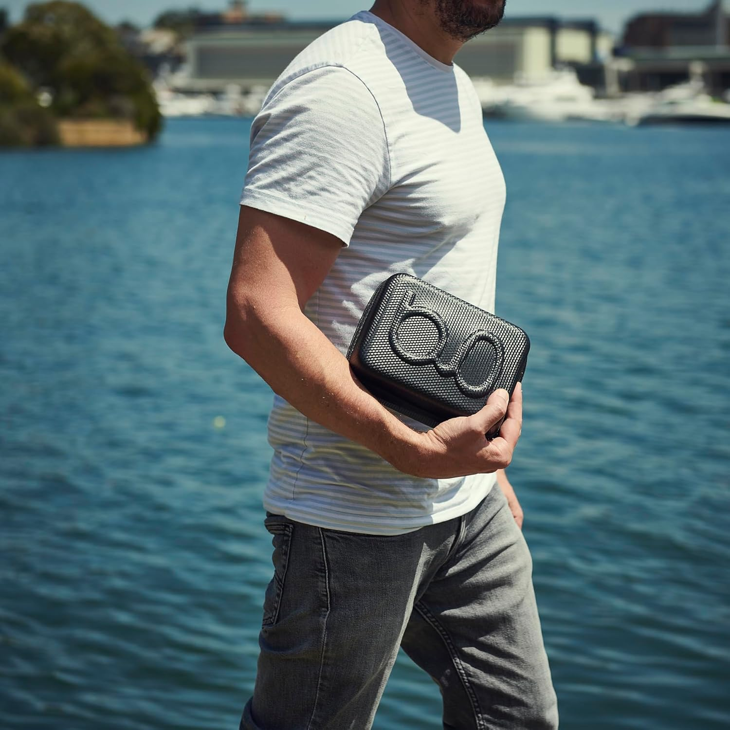 Glucology&trade; Diabetic Travel Case plus Size - Organizer for Blood Sugar Test Strips, Medication, Glucose Meter, Pens, Insulin Syringes, Needles, Lancets - Hardshell Carrier Pack - Plus, Black image number 5