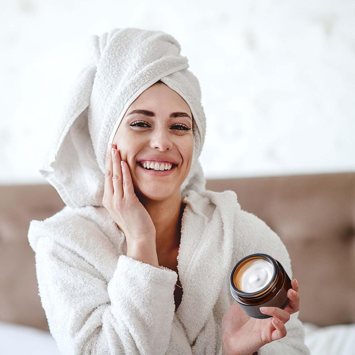 Amber Glass Empty Jar 6 Pack Jars Cream 50Ml Brown Glass Jars Empty Refillable Containers Brown Ointment Jars for Women Girls Cosmetics Creams Lotions Essential Oils Powder (50G) image number 4