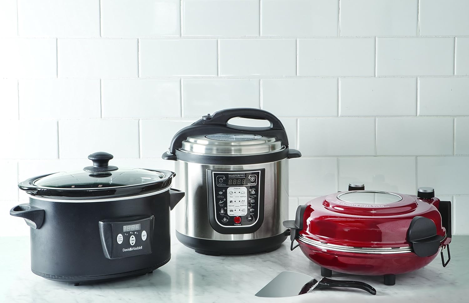 Masterpro the Ultimate Pizza Maker and Oven with Window |Cooks Stone Oven Pizza in 5 Minutes |Heats to 400&deg;C |1200W Motor |2 Lifting Paddles and Ceramic Baking Stone Included |Red