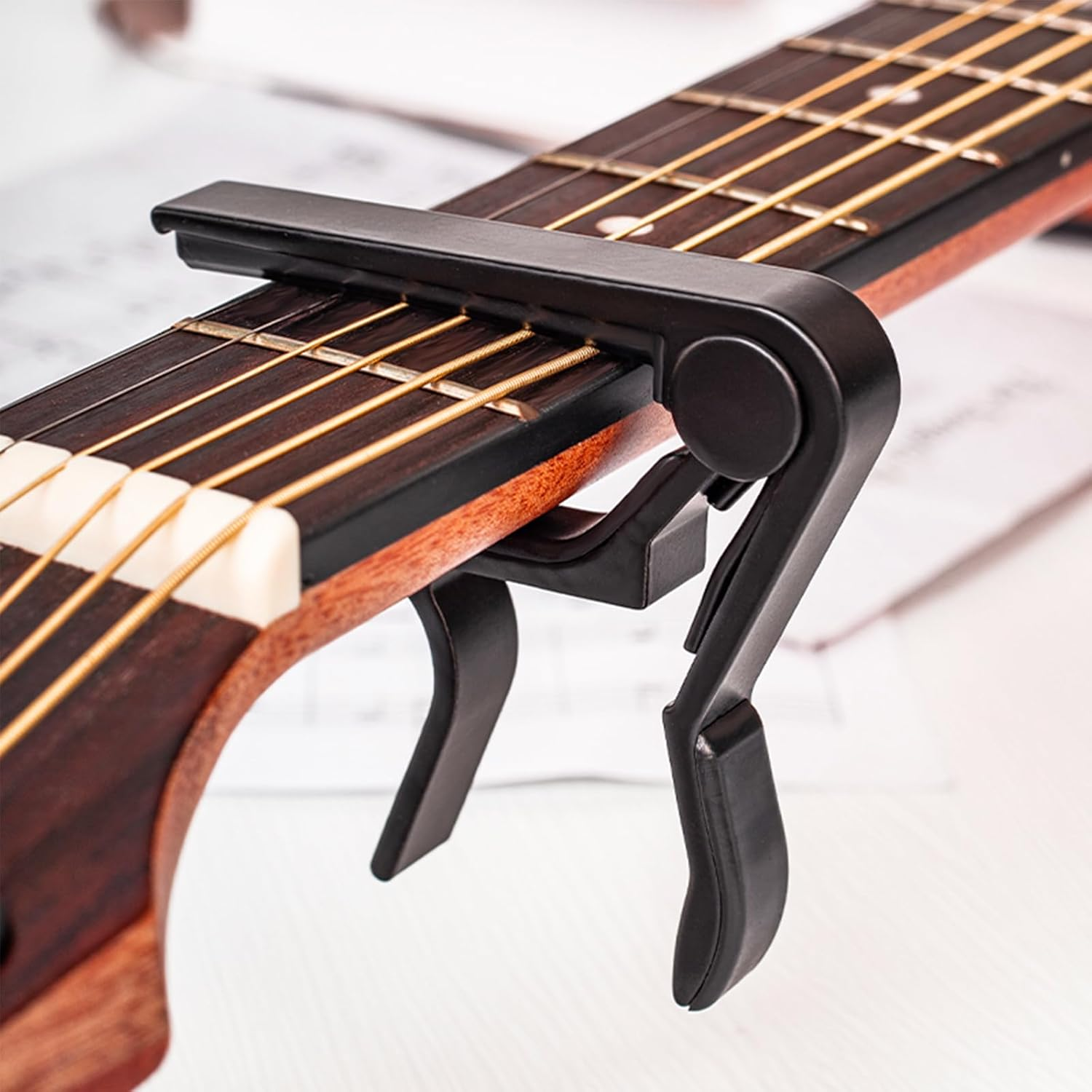 T Tersely Aluminum Alloy Guitar Capo Trigger with 3Pcs Guitar Picks Single Hand Use Quick Change Black Capos for Classical Acoustic Electric Guitars Ukulele image number 3