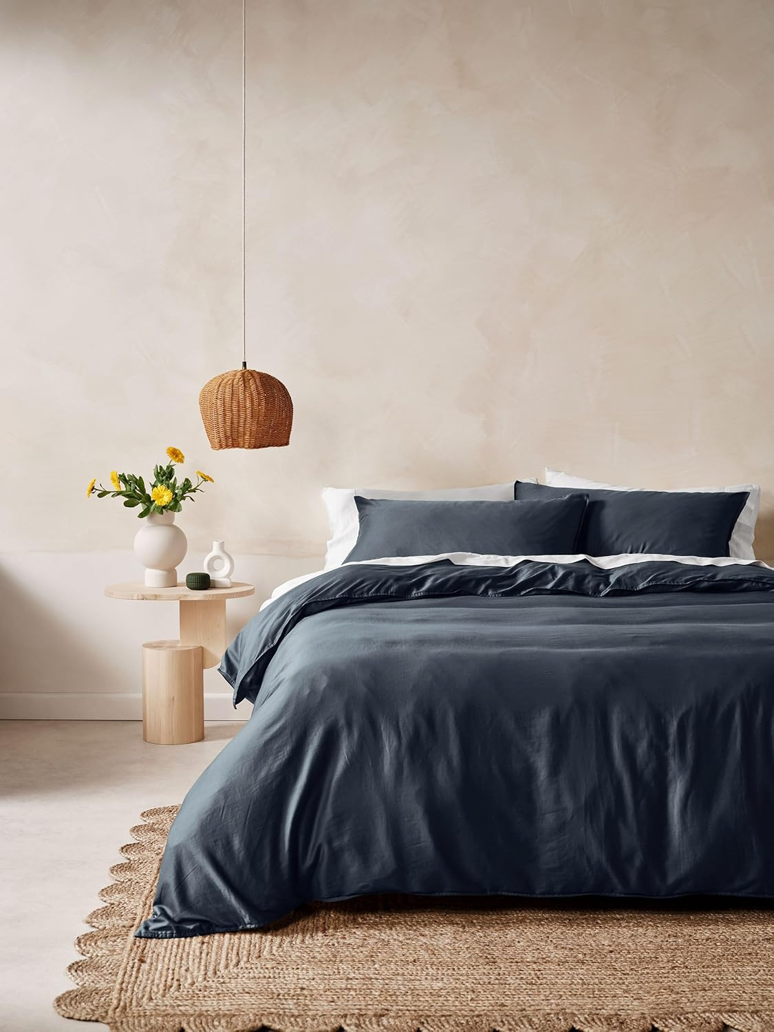 Linen House Surf Wash Quilt Cover Set, Midnight, Queen image number 1