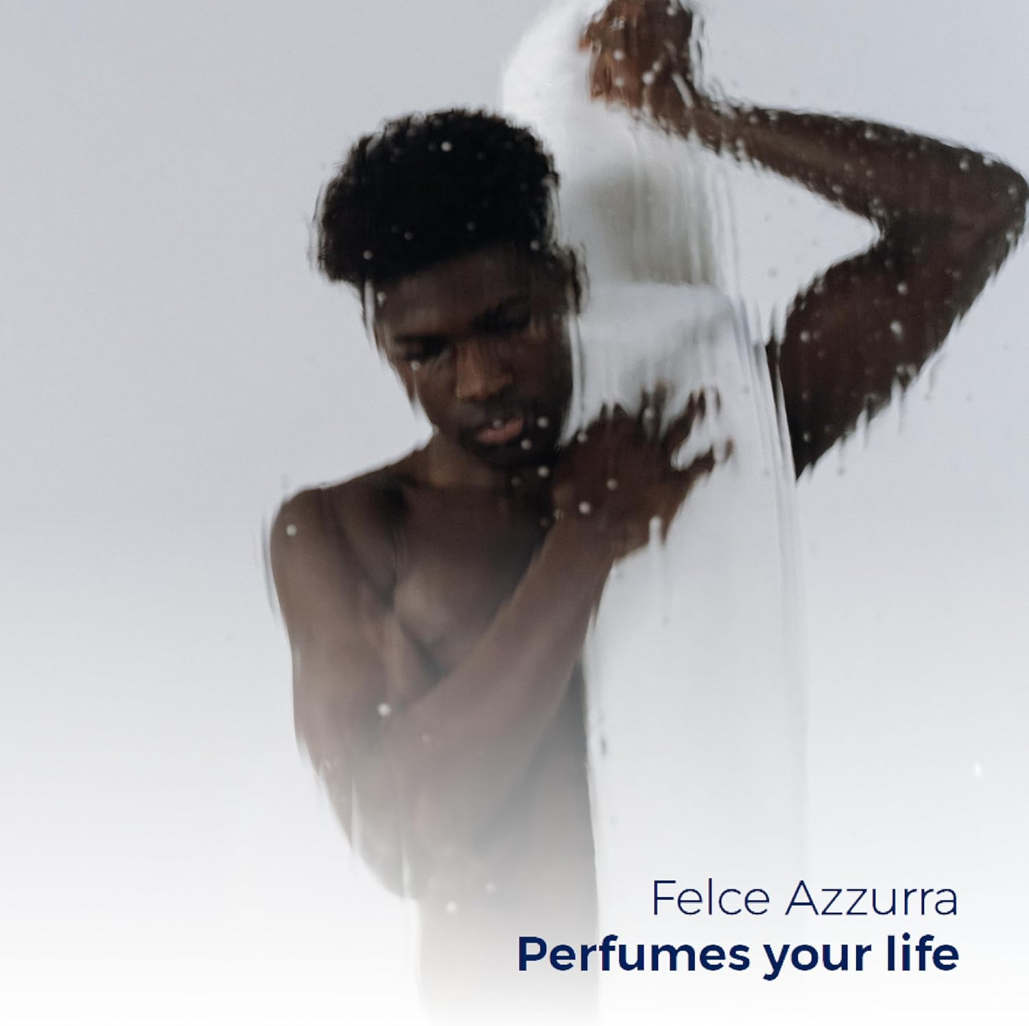 Felce Azzurra Man Shower Gel Cool Blue 2 in 1 Energising Shower Gel and Shampoo with Refreshing Fragrance for a Good Start to the Day - Pack of 1 (1 X 250 Ml) - Cool Blue image number 5