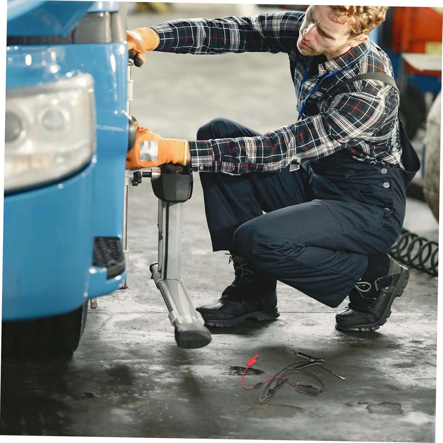 SOESFOUFU High Precision Leak Detection Tool Car Leak Tester Automotive Electrical System Tester image number 3