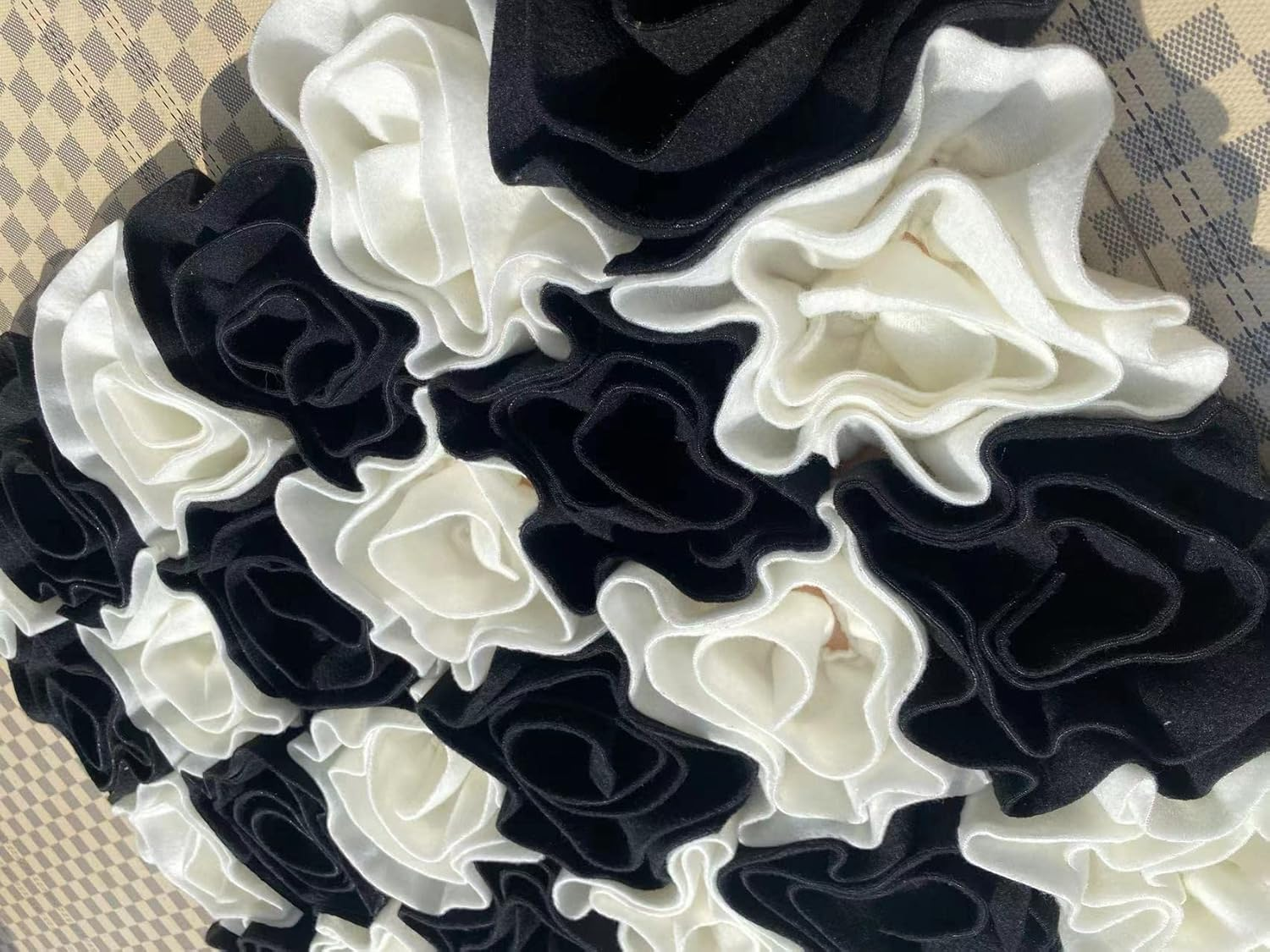 Black and White Chequered Rose Design,Washable anti Slip,Big Tough for Large Dog Feeding Mat, Food Puzzles, Sniffing and Snuffle Mat image number 5