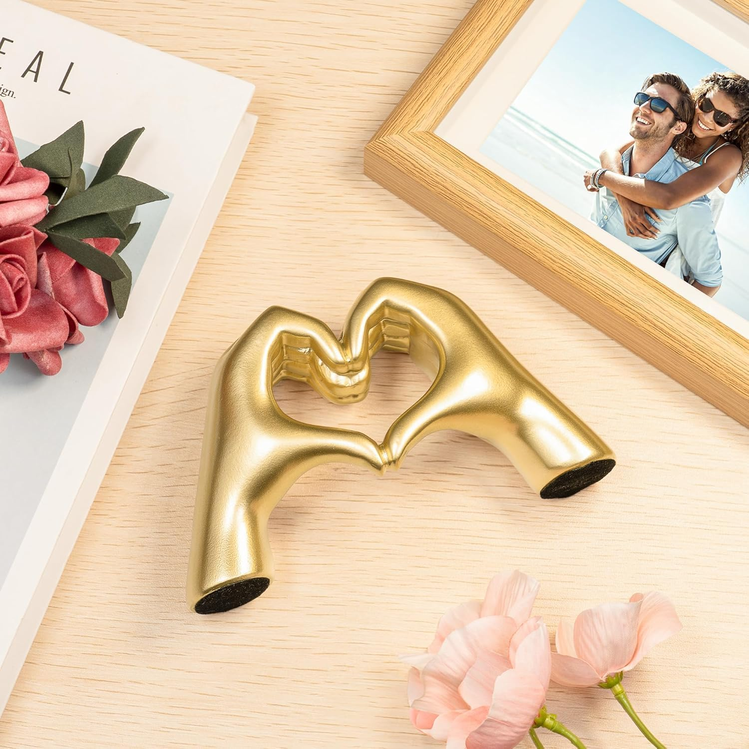 Heart Hands Sculpture, Gold Shelf Decoration Aesthetics for Room Bookshelf Coffee Table Dining Table Centerpiece, Birthday Gift and Memorial for Women, Girlfriend Girls Mom