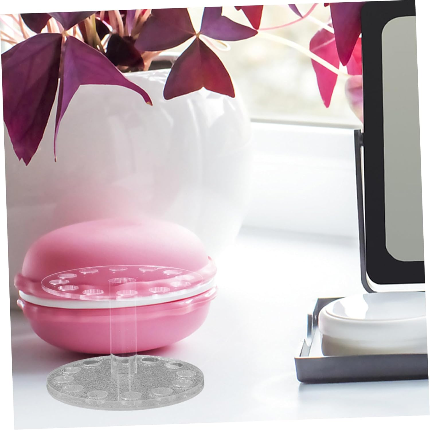 IWOWHERO round Nail Art Brush Holder Tool Stand for Manicure Nail Brush for Painting Portable and Easy to Use - Transparent image number 3