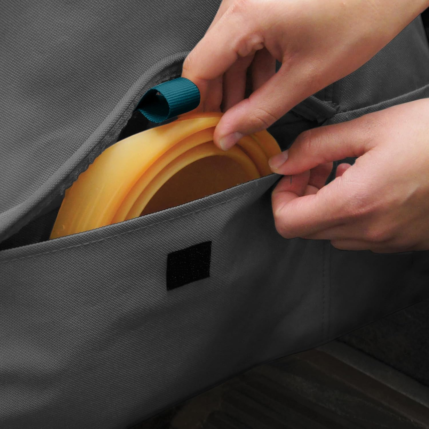 Kurgo Extended Bench Seat Cover, Charcoal image number 2