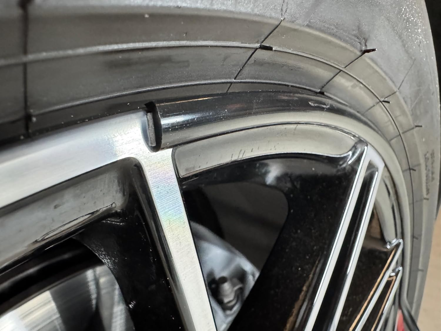 Rim Protector Kit - Black - Alloy Wheel Rim Guard - Set of 4 Rim Protectors Easy to Install - Blue image number 2