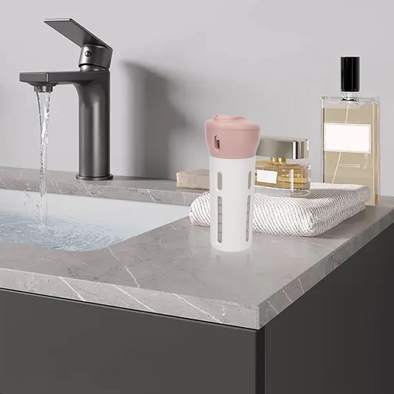 Travel Container, 4 in 1 Travel Dispenser Transparent Safe Leakproof 40Ml Portable Refillable with Sticker for Shampoo for Conditioner (Pink) image number 5