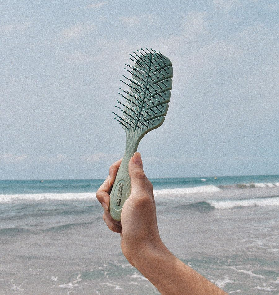 Beter Detangling Eco Brush - Natural Fiber Brush, Green