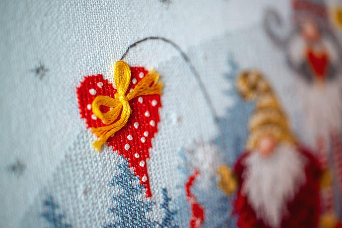 Vervaco Counted Cross Stitch Kit 15.2"X10.8"-Christmas Meeting (27 Count) -V0195759 image number 1