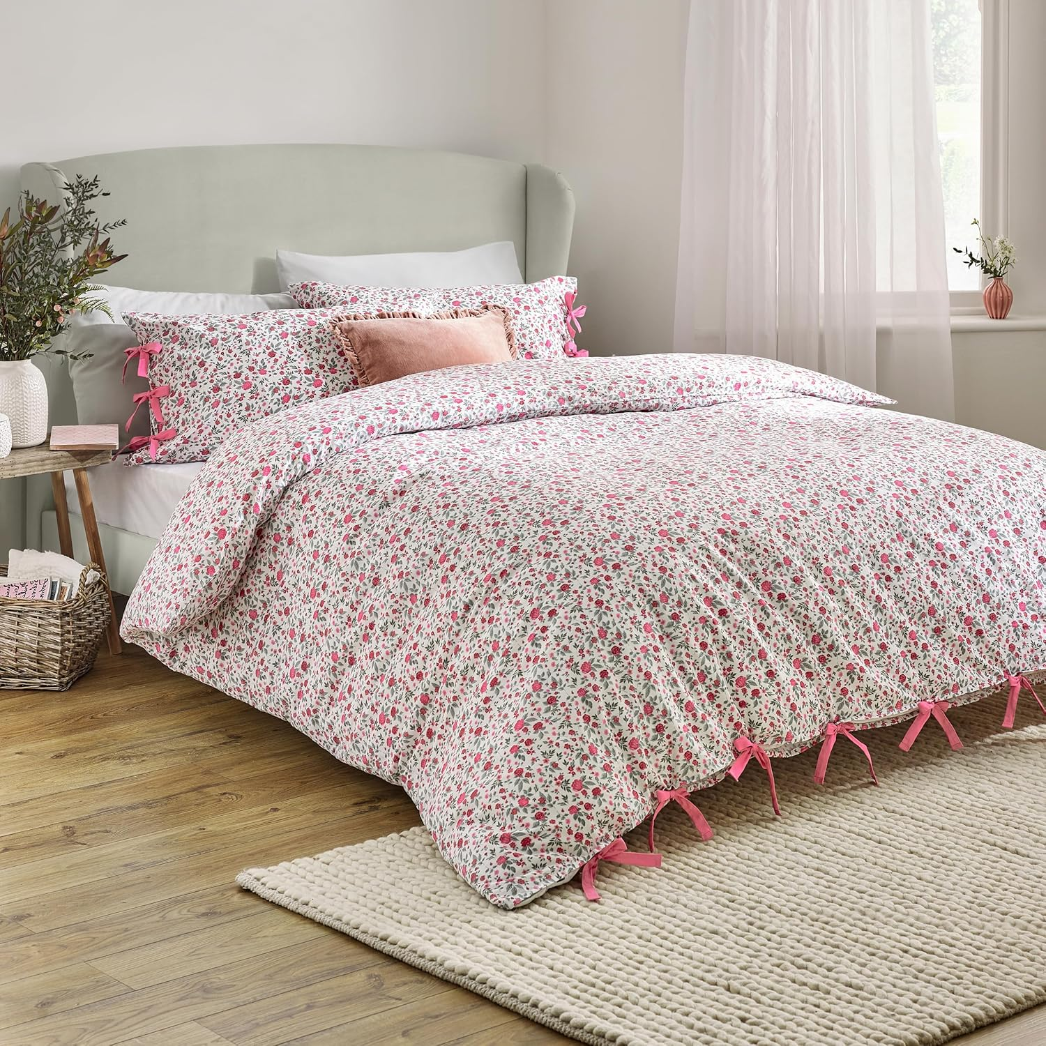 Wylder Nature Hannah Duvet Cover Set &ndash; 100% Tumbled Cotton Floral Bedding with Bow Closures (Pink - Double) image number 5