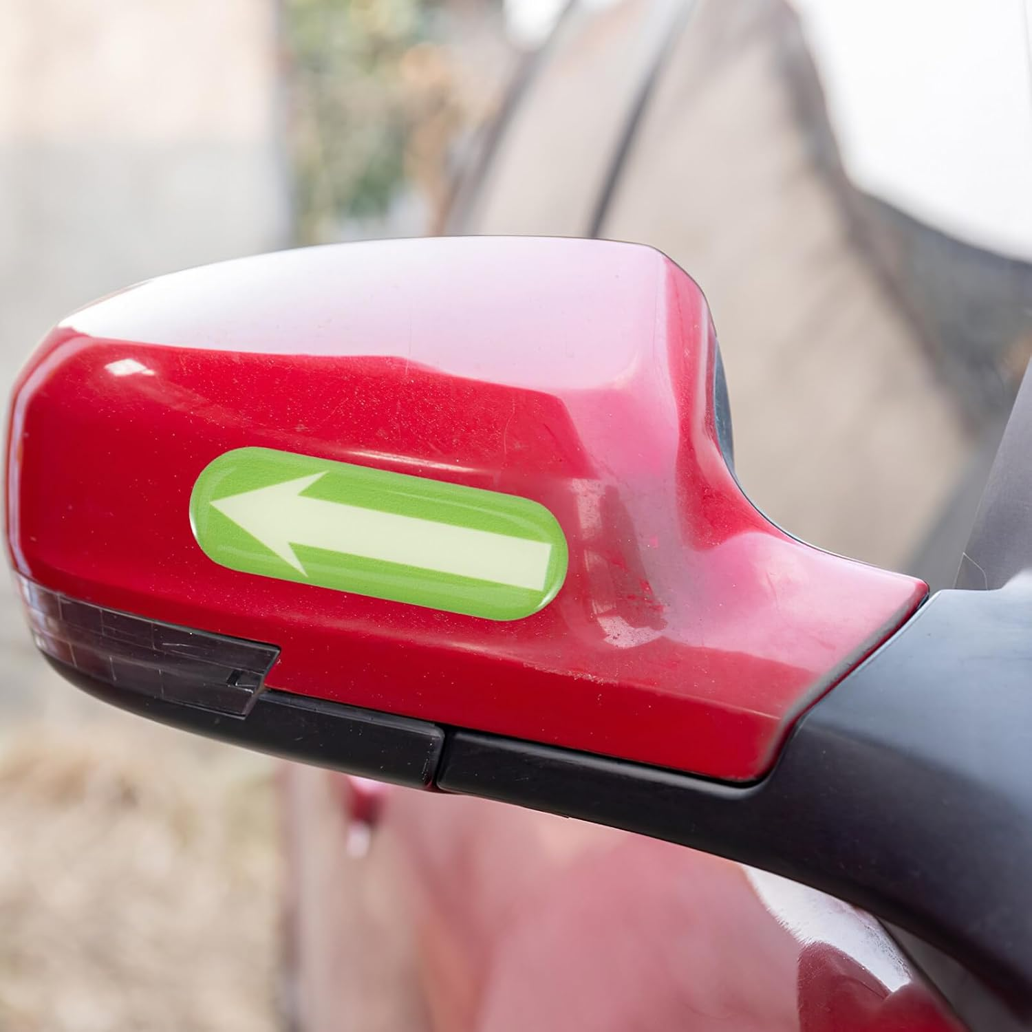 JECOMPRIS Glow in the Dark Arrow Stickers 2Pcs Luminous Glowing Directional Sign Adhesive Removable Car Decals for Car Truck image number 6