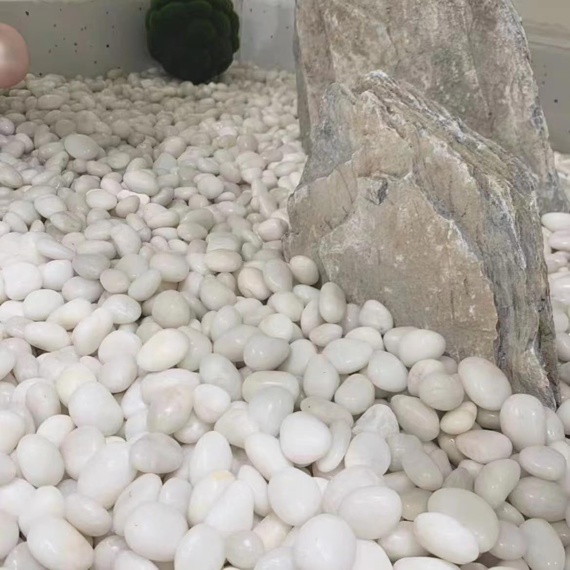 1KG White Natural Stone,Polished Pebbles for Garden,Landscaping,Aquariums image number 1