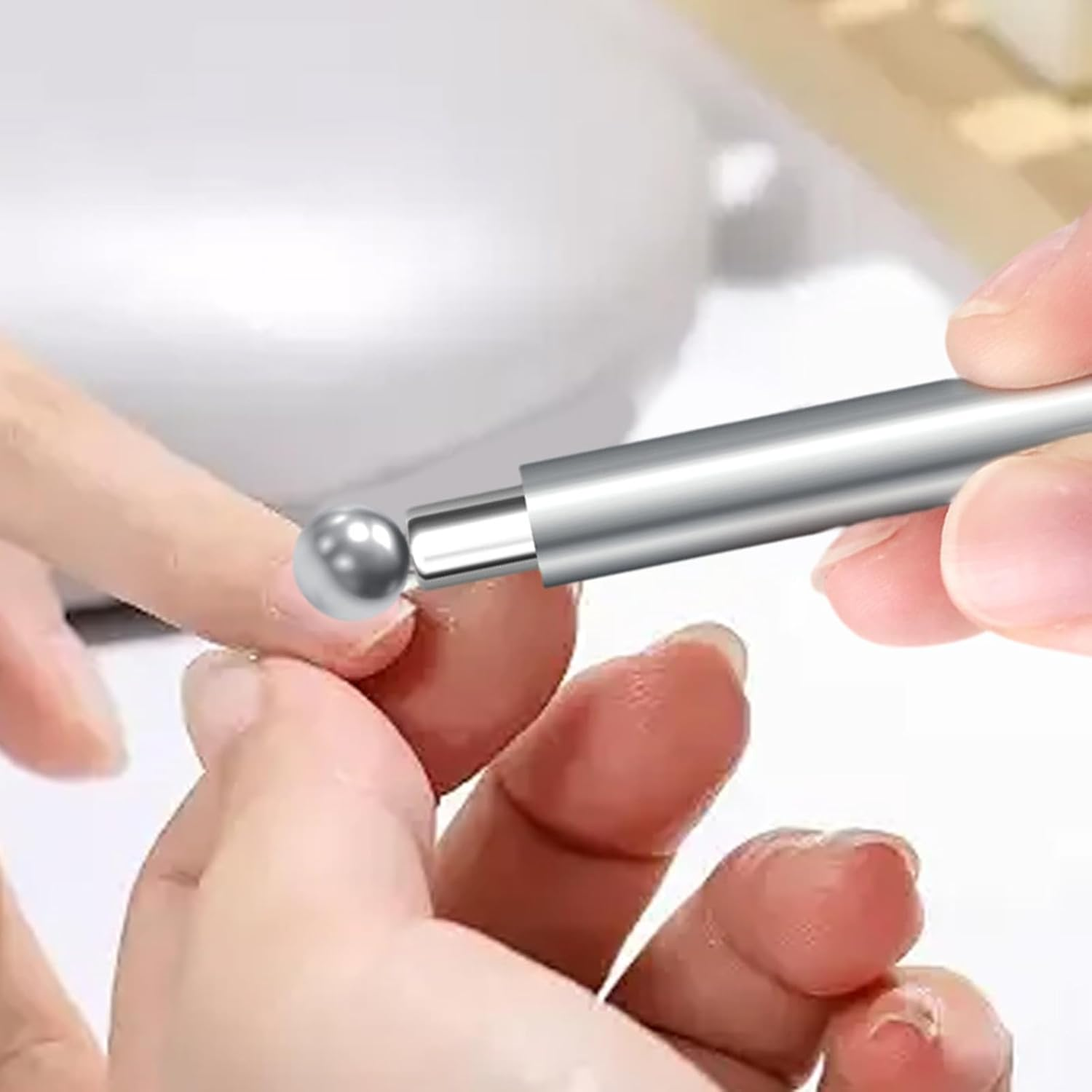 Kitten Eye Nail Magnet - Kitten Eye Nail Craft Magnet with 2 Tips | Beauty Accessories Women Manicure Gear for Dating Traveling Gathering Professionals Beginners image number 6