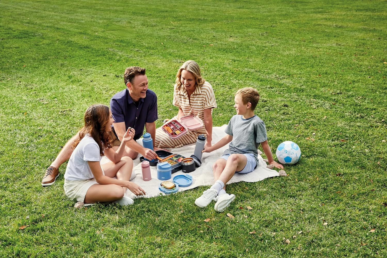 Maxwell & Williams Getgo Bento Box, Medium, Pink image number 2