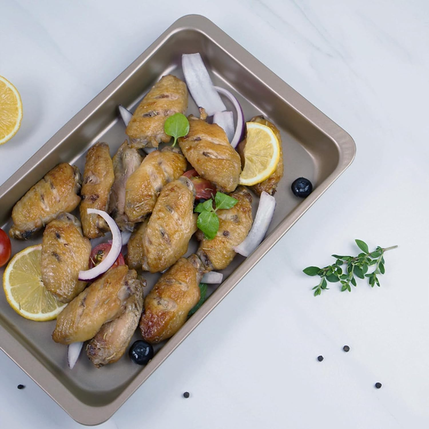 DUJIAOSHOU 12 Inches Brown Non-Stick Brownie Pan with Dividers - 18-Cavity Traybake Tin for Professional Slices - Baking Tray