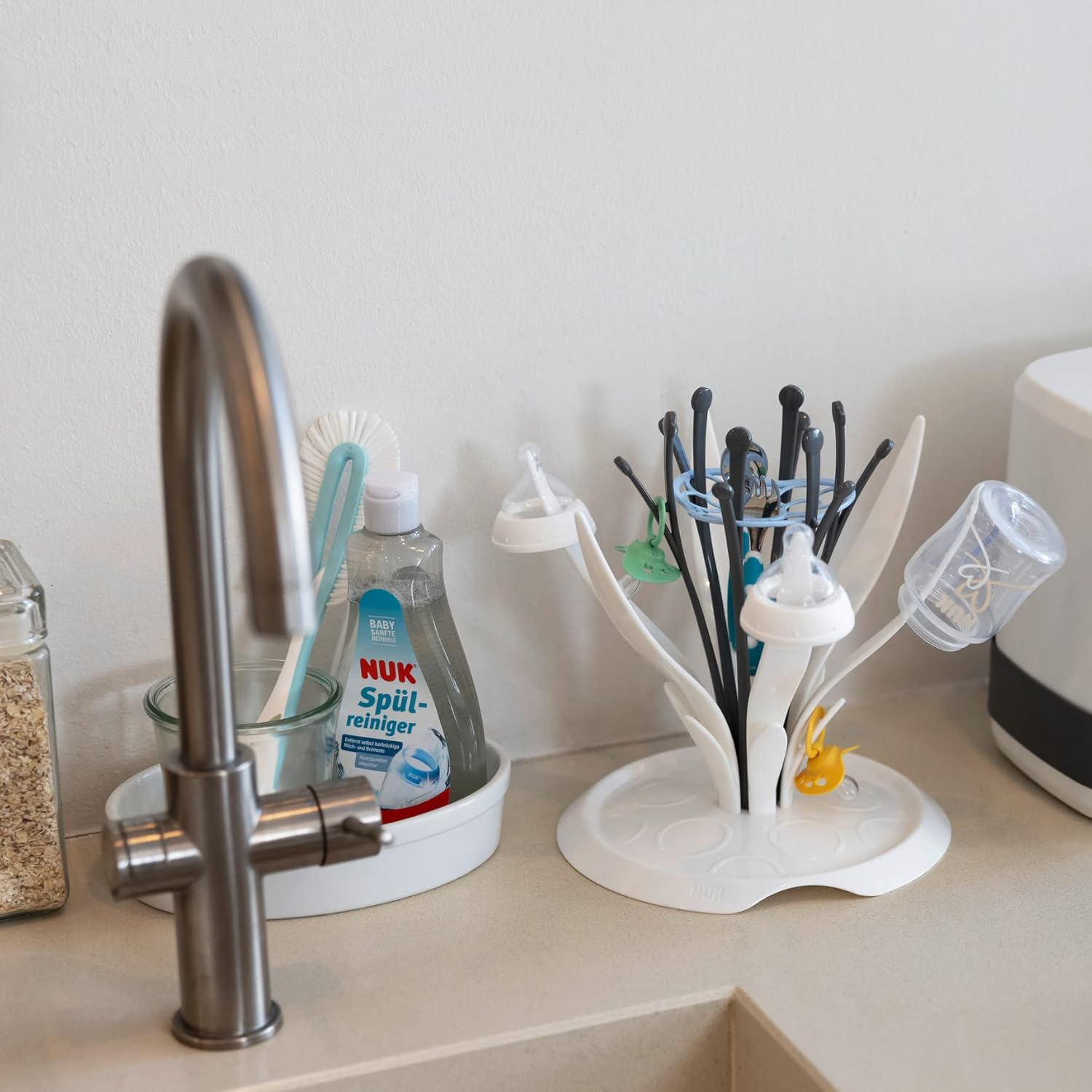 NUK Baby Bottle Cleanser Concentrate | 500 Ml | Ideal for Cleaning Baby Bottles, Teats & Accessories | Fragrance Free | Ph Neutral | 100% Recycled Bottle image number 3