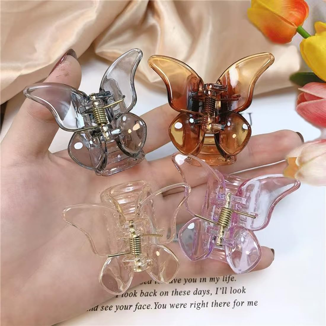 UQMIQURA Pack of 4 Butterfly Hair Clips Small Hair Clip Butterfly for Women Non-Slip Hair Clip Matte Hair Clips for Women Girls Ladies Thick Hair