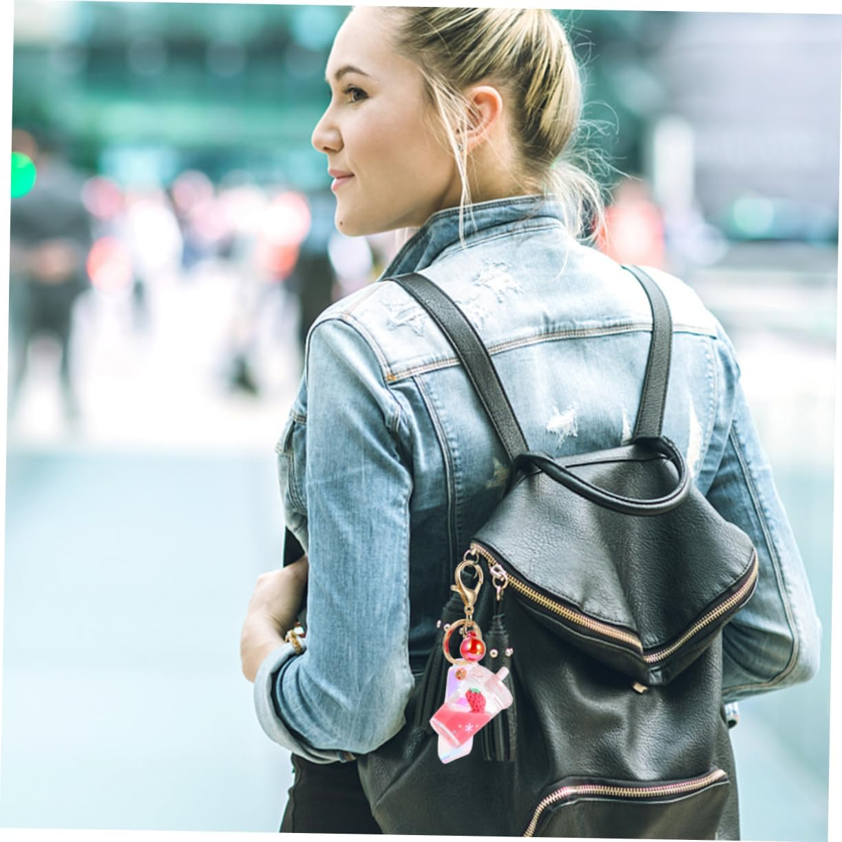 1Pc Fruit Keychain Hand Bags Elegant Key Chain Tote Purse for Women Fringe Purse Car Trim Wallet for Women Creative Quicksand Key Ring Quicksand Liquid Tote Bag Tassel Miss White image number 5