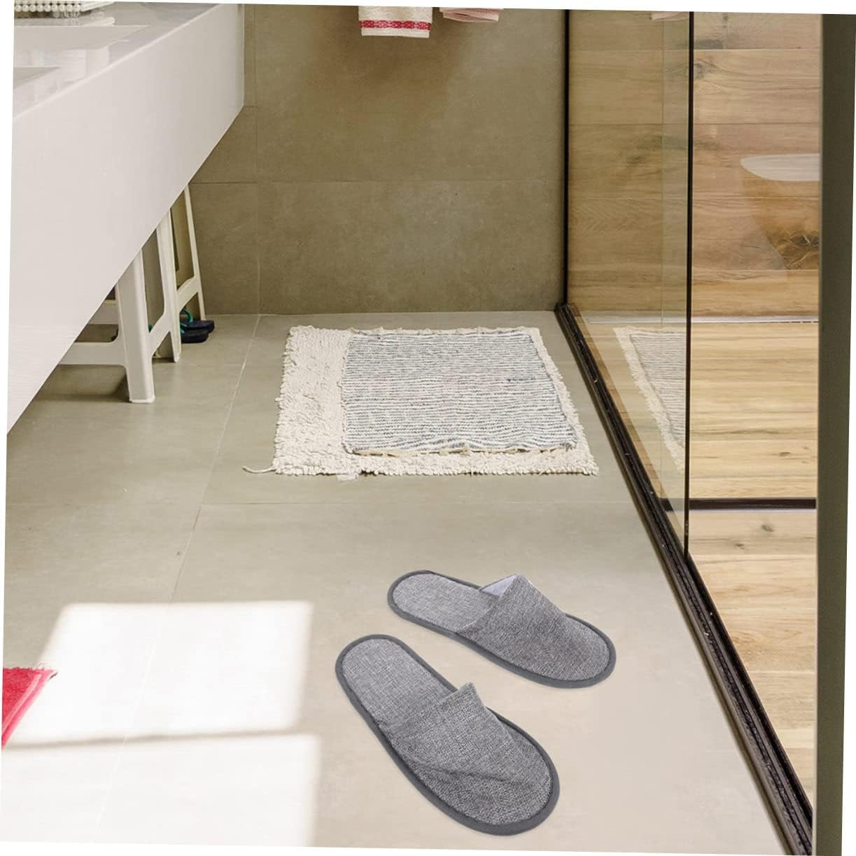 WOFASHPURET Disposable Guest Slippers Flats for Women Men Indoor Slippers Comfortable Skid-Resistant image number 1
