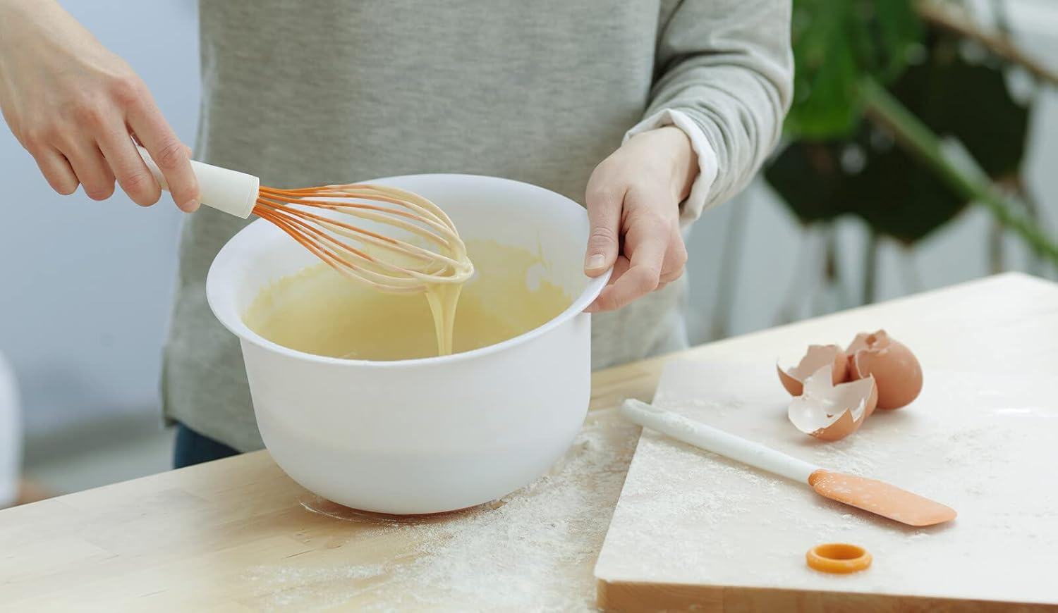 Fiskars Non-Scratch Silicone Whisk, Multicolour