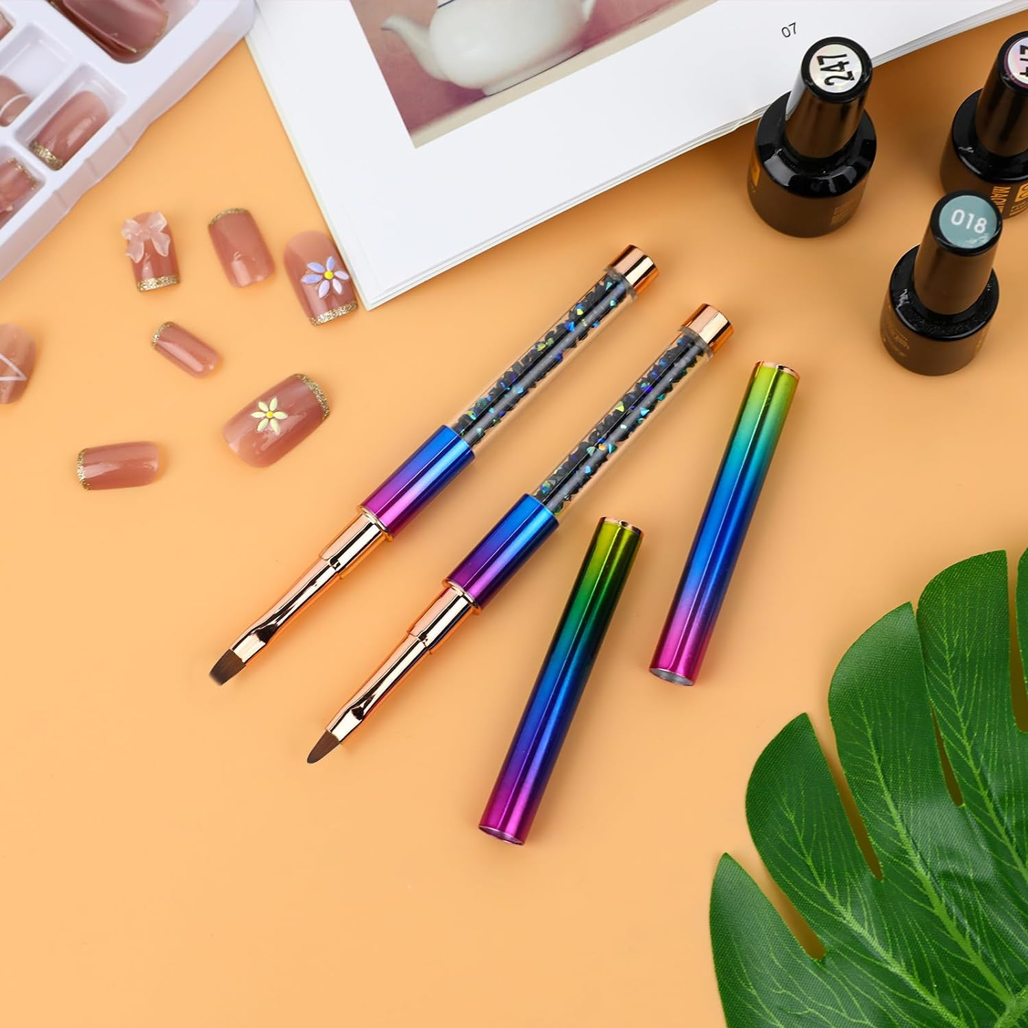 2Pcs Nail Art Clean up Brushes, Painting Brushes for Nails with round & Angled Head Acrylic Nail Brush Pen Painting Tools for Women Nail Art Design & Polish Mistake Cleaning(Style 2)