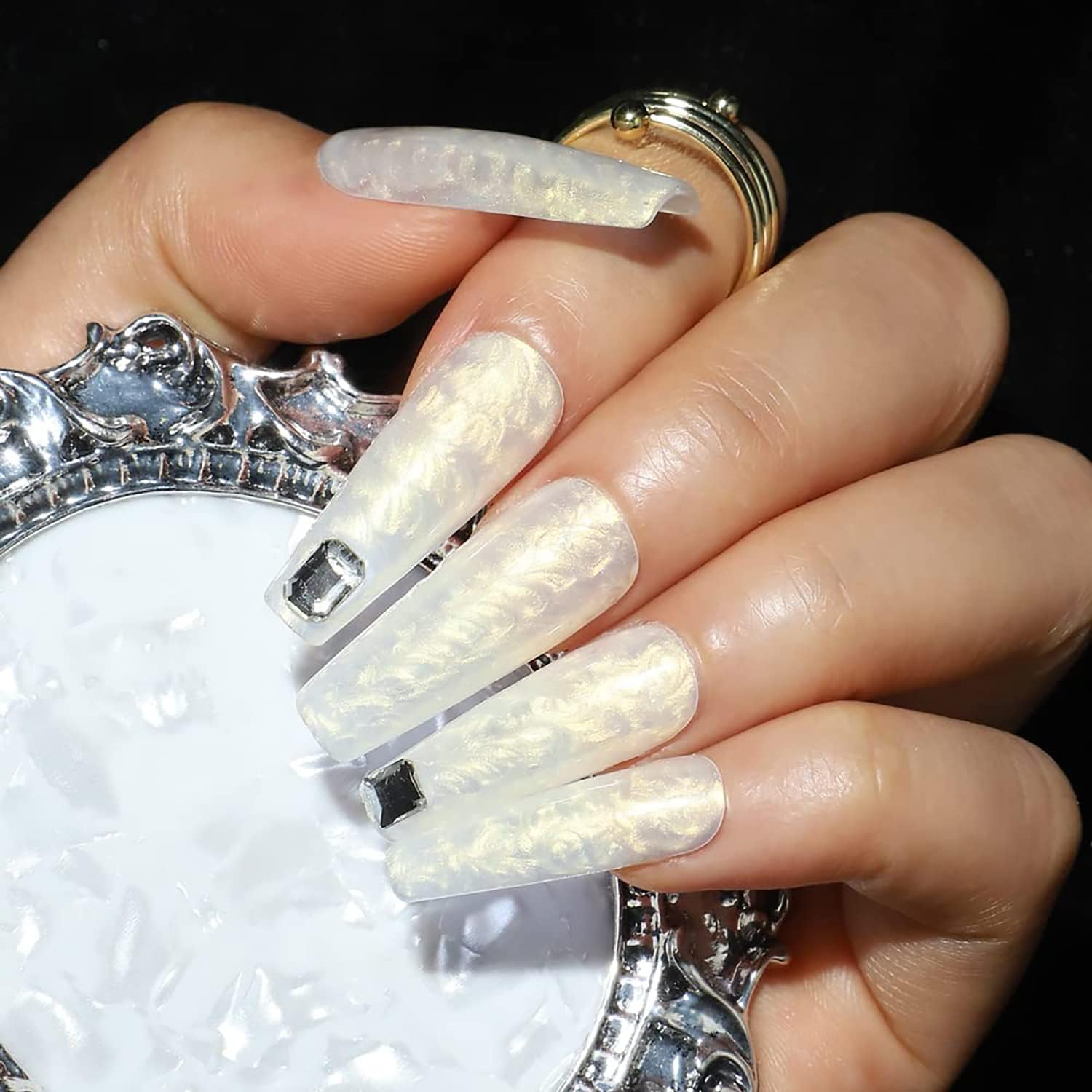 Vishine Pearl Gel Nail Polish,16Ml Glitter Gel Polish Shell Thread Effect Soak off UV LED Shimmer Nail Gel for Nail Salon Home DIY Manicure 0.54Oz image number 2