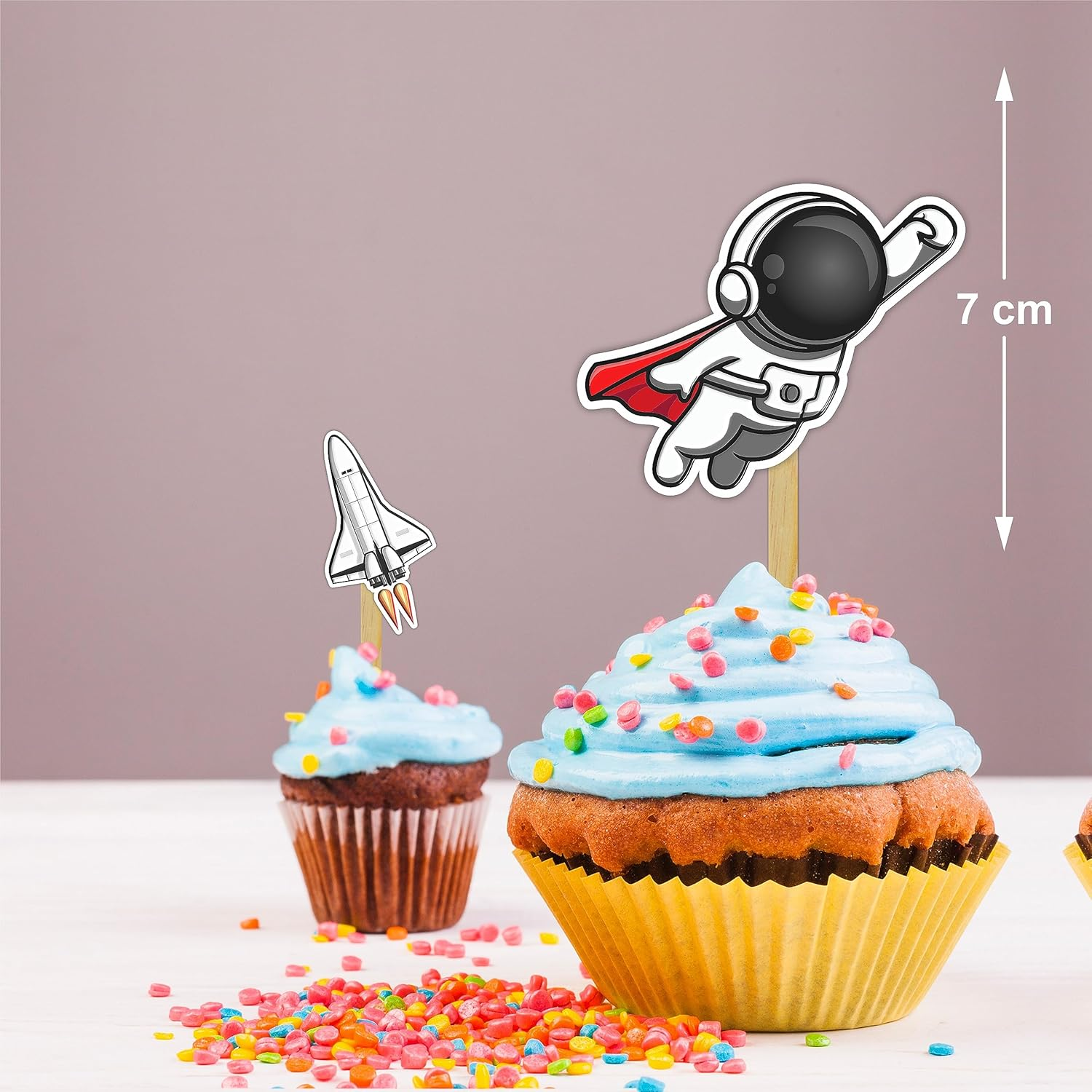 Space Astronaut Cupcake Topper image number 1