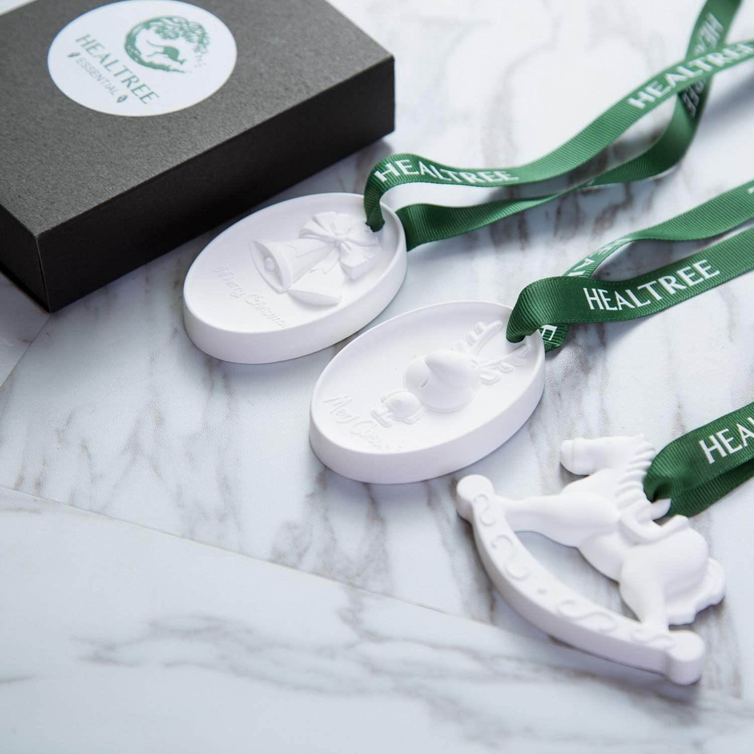 Aroma Diffuser - Christmas Tree Decorations for Essential Oils Disperse (Stone Reindeer, Horse, Christmas Bell Pendant), HEALTREE image number 3