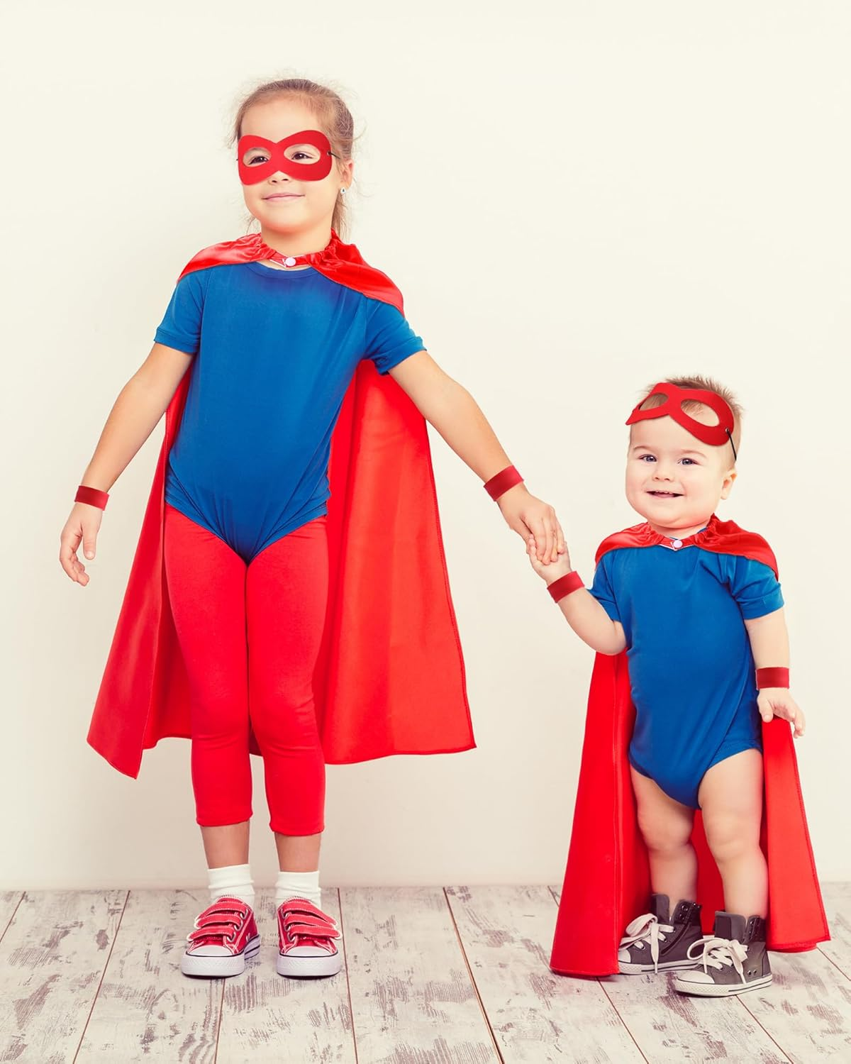 Jenaai Bulk Heroic Capes and Masks for Kids Boys Girls with Slap Bracelets Dress-Up Group Costumes Christmas Party Gifts