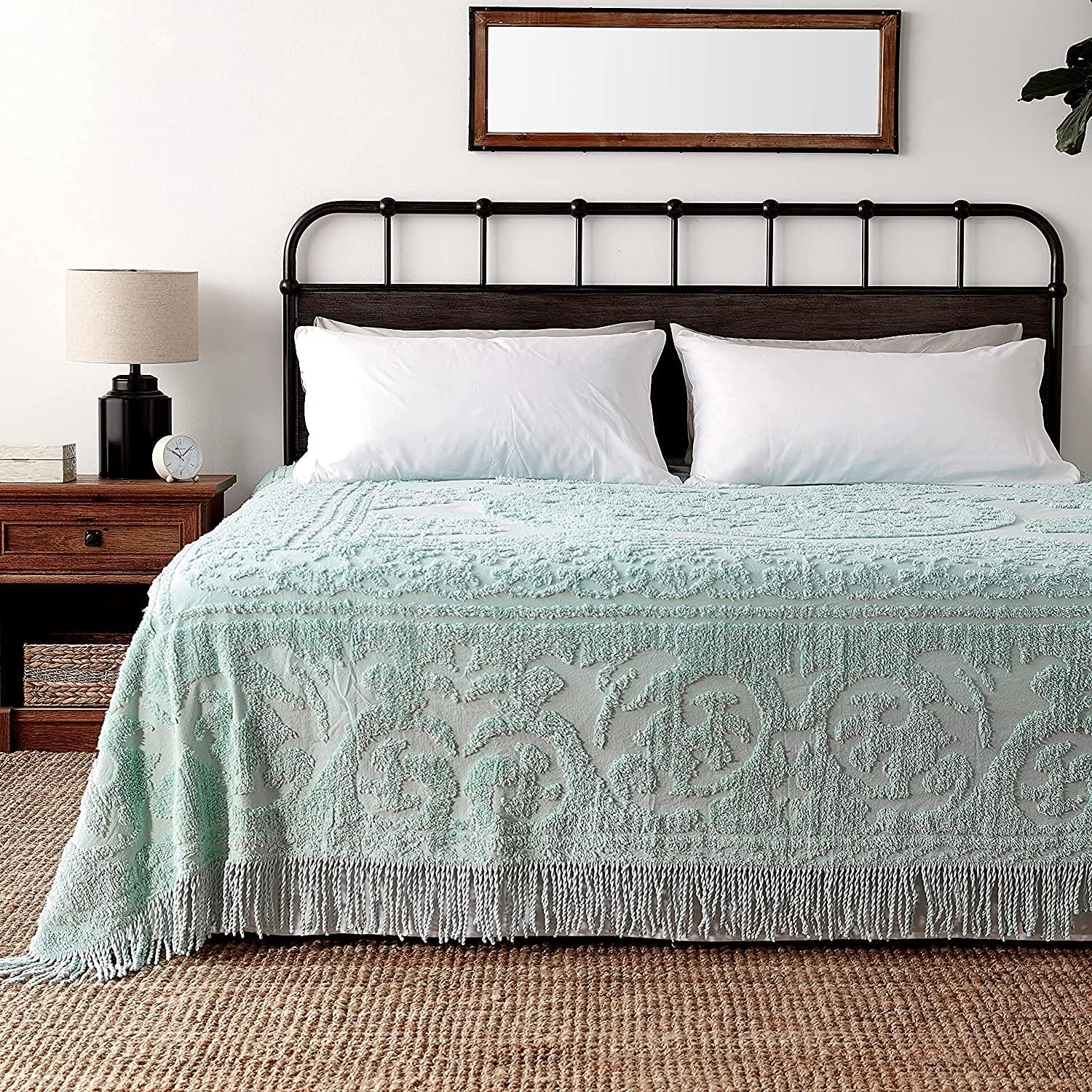 Beatrice Home Fashions Medallion Chenille Bedspread, King, Blue image number 1