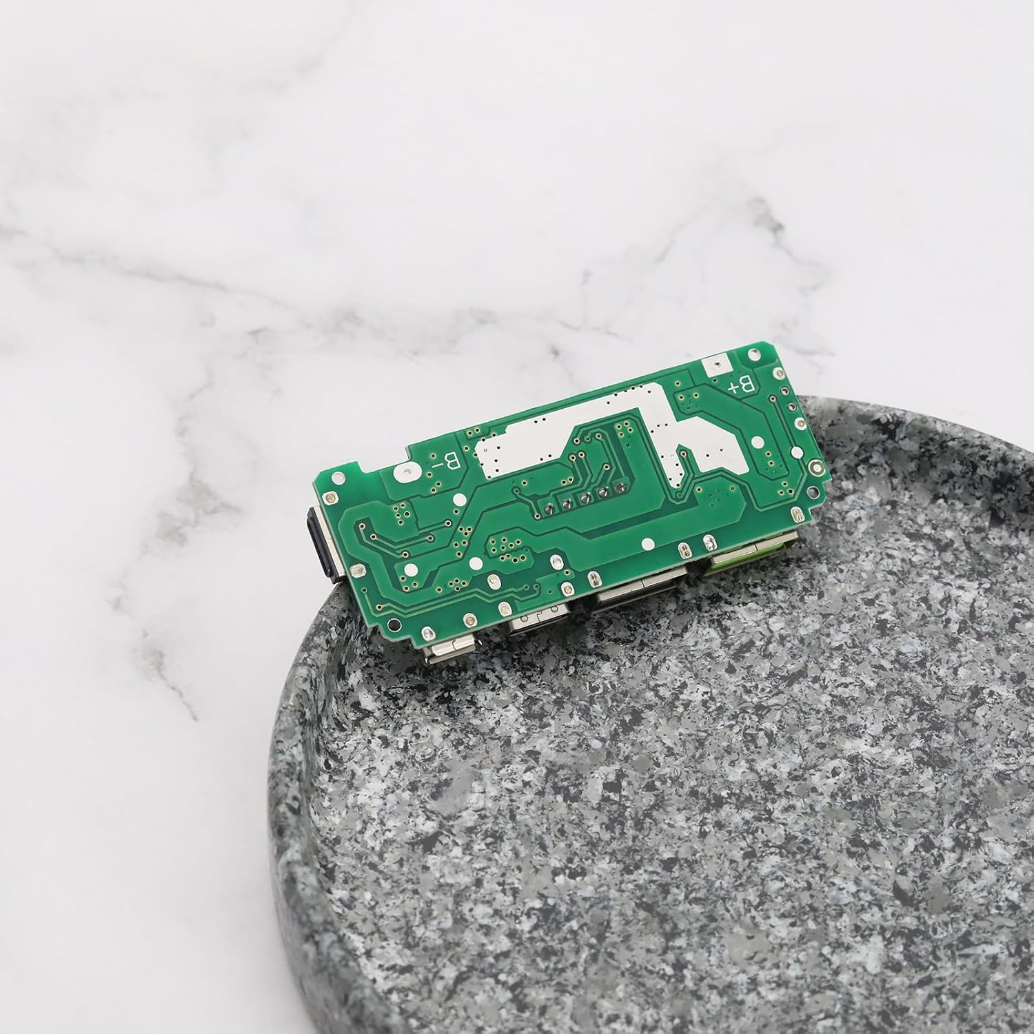 2Pcs 18650 Lithium Battery Charger 5V 2.4A Dual USB Circuit Board Digital LCD Display Module with Overcharge Overdischarge Short Circuit Protection image number 6