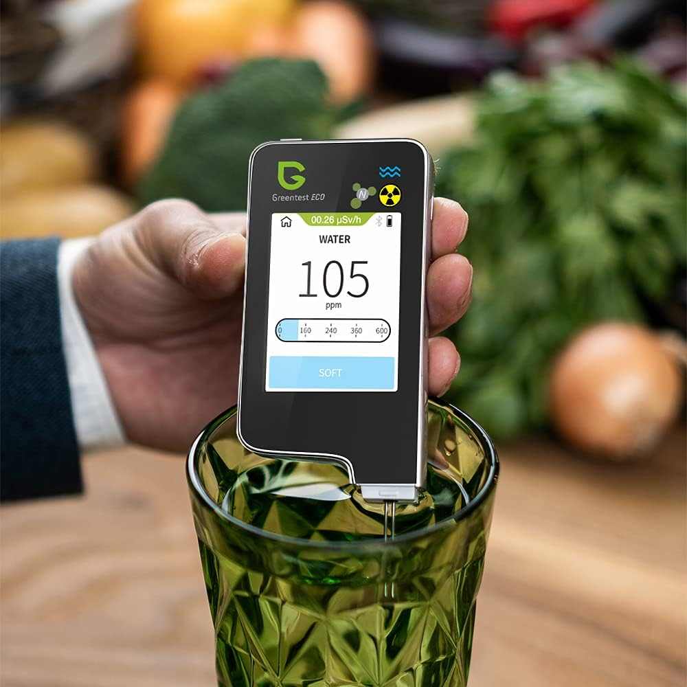 Greentest Eco 6 Nitrate Tester for Vegetables, Fruits, Meat, Fish, Water Meter Hardness TDS PPM, Radiation Detector Geiger Counter image number 3