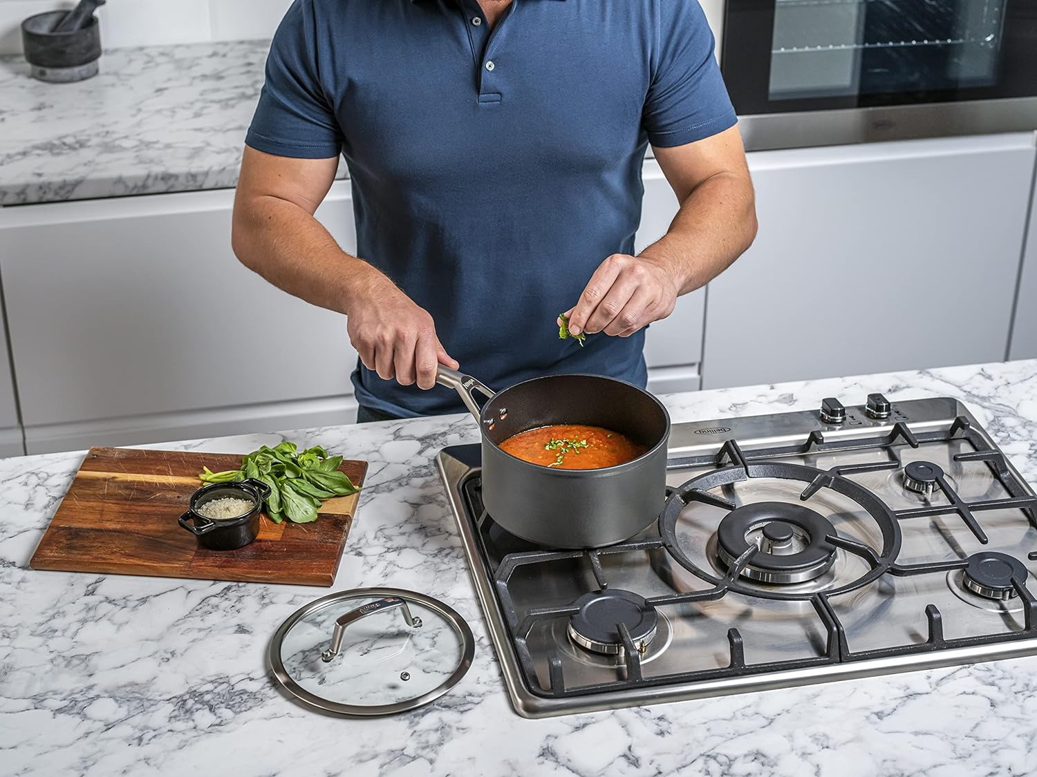 Ninja Foodi Zerostick Saucepan with Lid, 20 Cm Diameter, Black image number 3