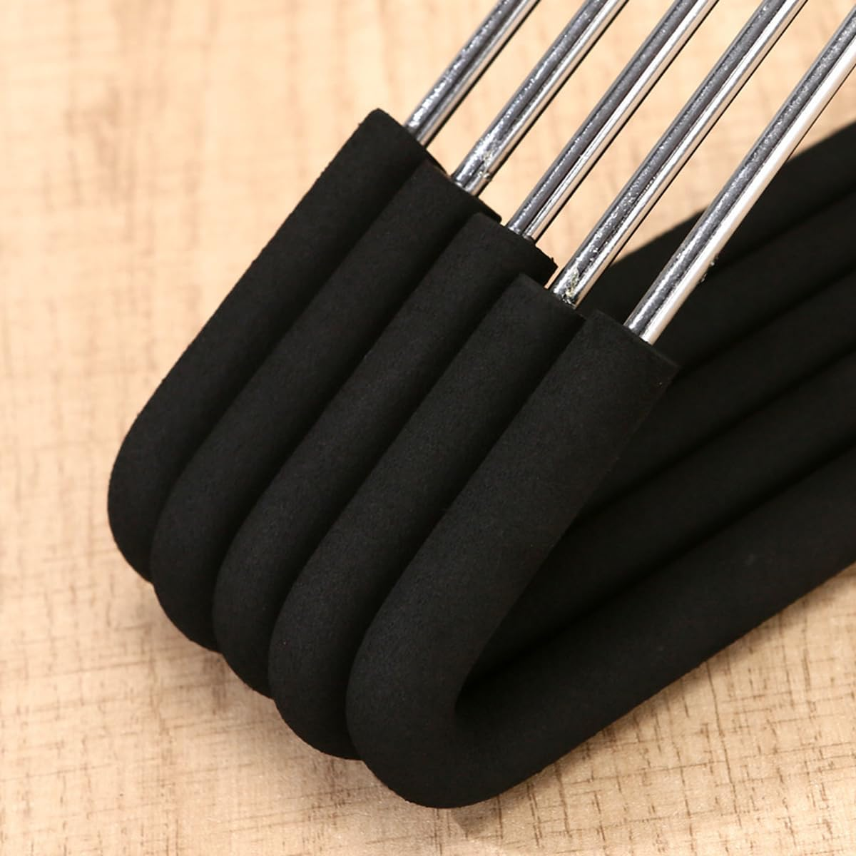 AIMALL 10-Pack Non-Slip Pants Hangers, 13 X 7.5 Inches, Multi-Functional Sponge-Arm Trouser Rack with Open Design for Closet Organisation image number 5