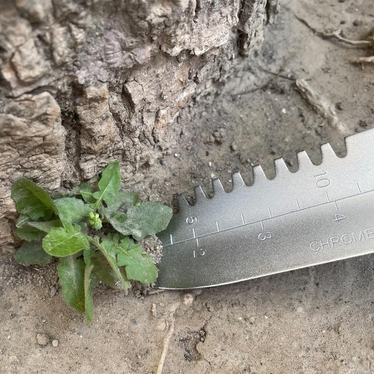 AIMALL Garden Shovel and Pruning Saw Tool Set, 12.32In Outdoor Soil Digging Knife with Leather Case, Multi-Function Weeding and Transplanting Knife for Potted Plants image number 4