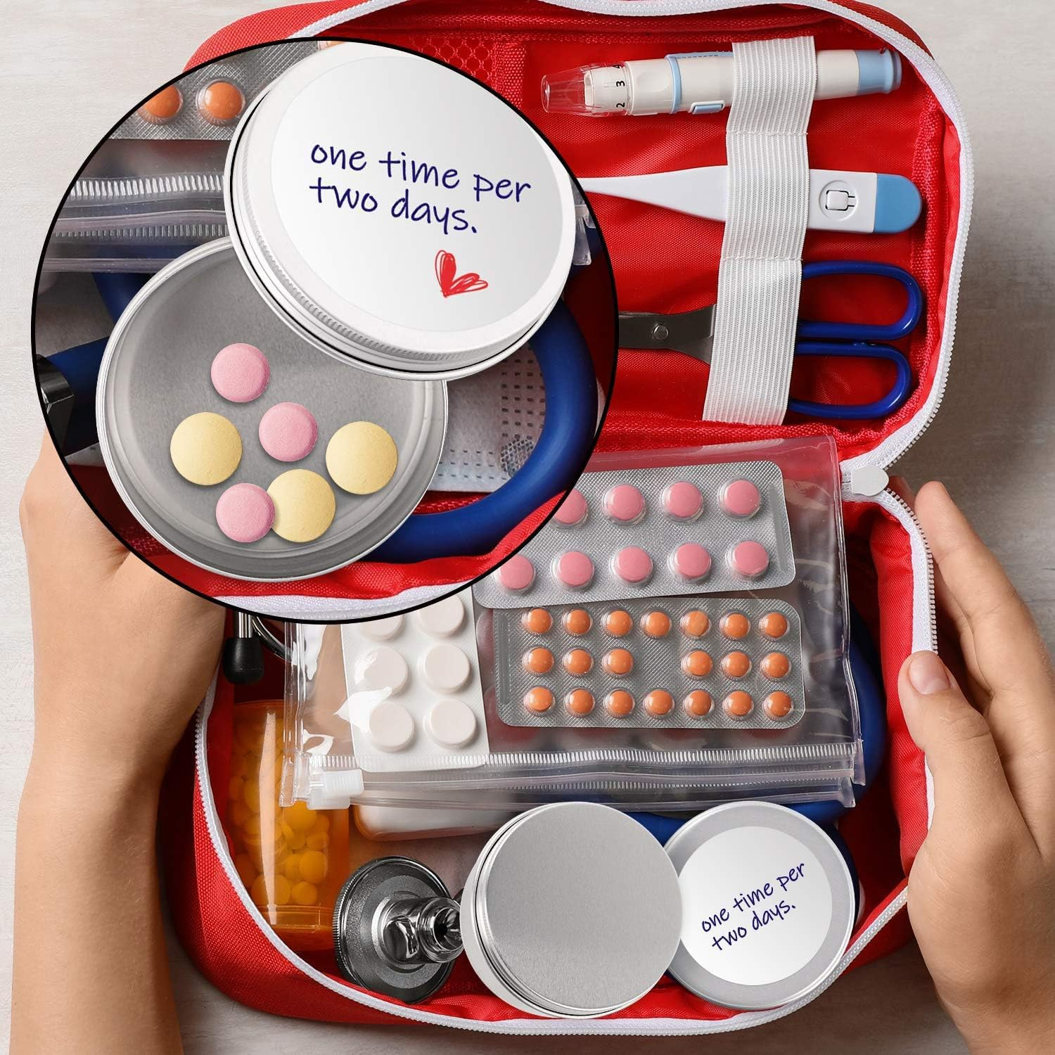 12Pcs 4Oz Metal Candle Tins, round Cans with Screw Lid for DIY Candle Making & Storage, Lotion Bars, Balms, Spices, Beard Balm (Silver)