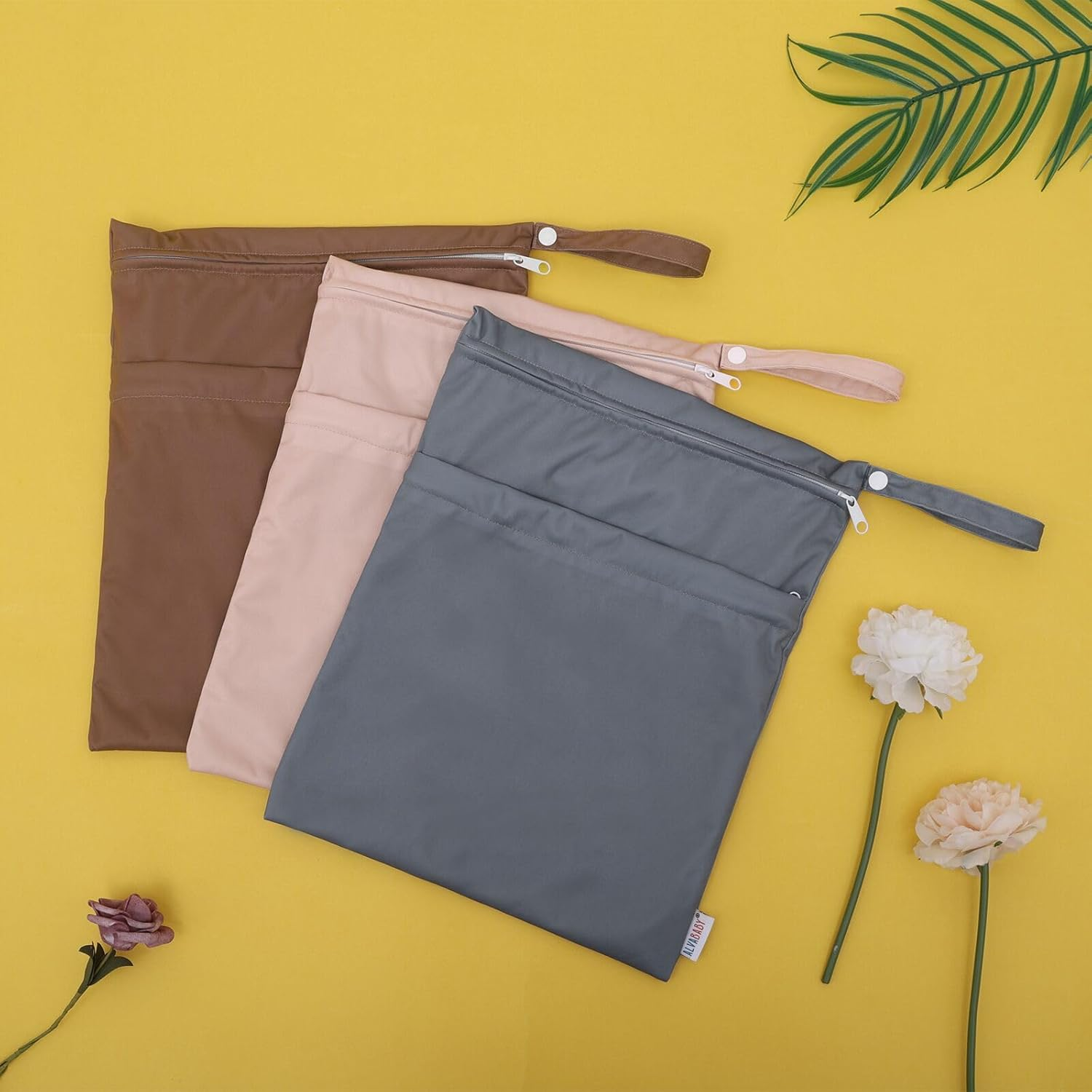 ALVABABY Wet Dry Bags 3Pcs Waterproof Reusable with Two Zippered Pockets Travel Beach Pool Daycare Soiled Baby Items Yoga Gym Bag for Cloth Diaper Swimsuits or Wet Clothes 3L-ZM12-AU image number 4