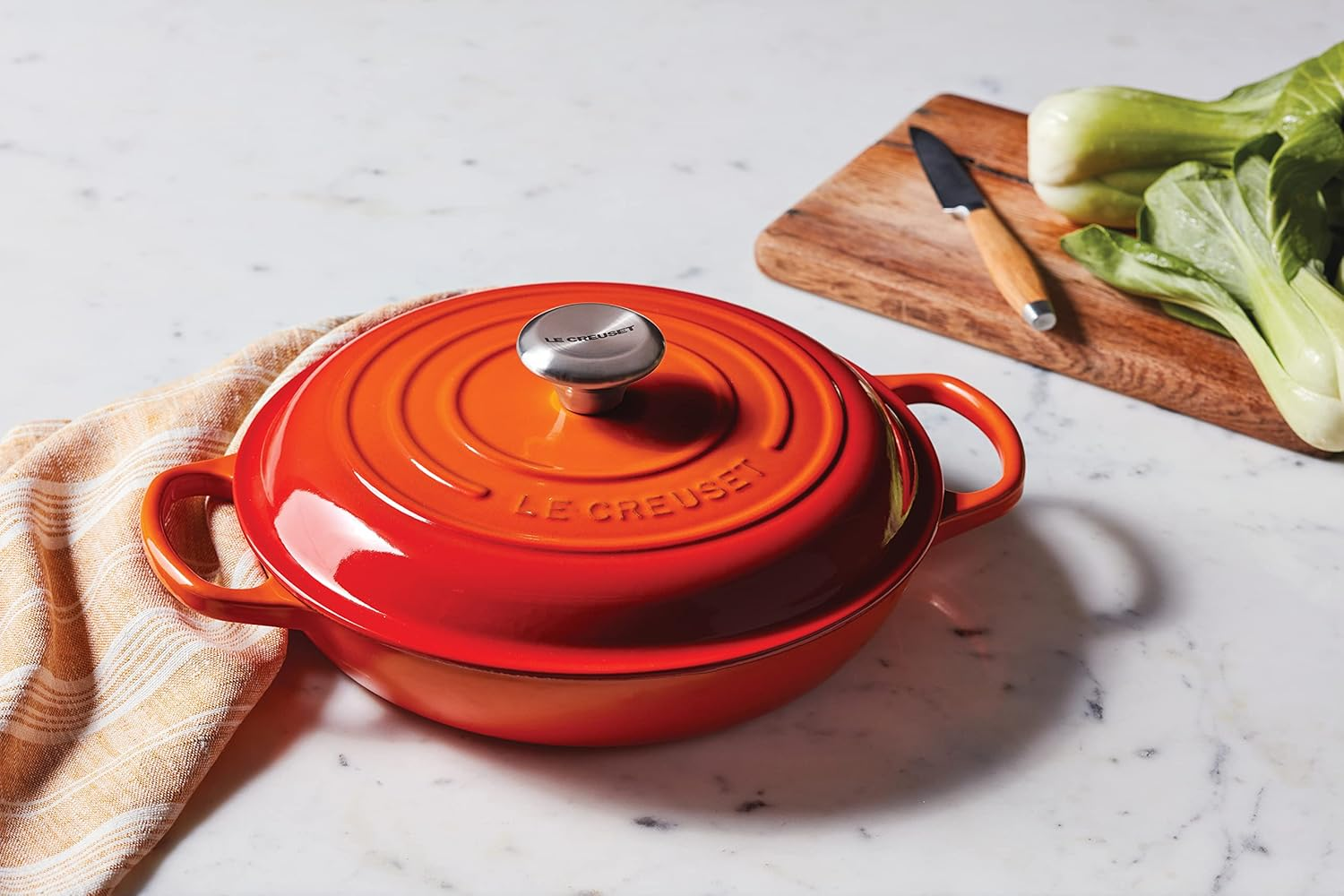 Le Creuset Signature Cast Iron Shallow Casserole, 30 Cm, Volcanic image number 4