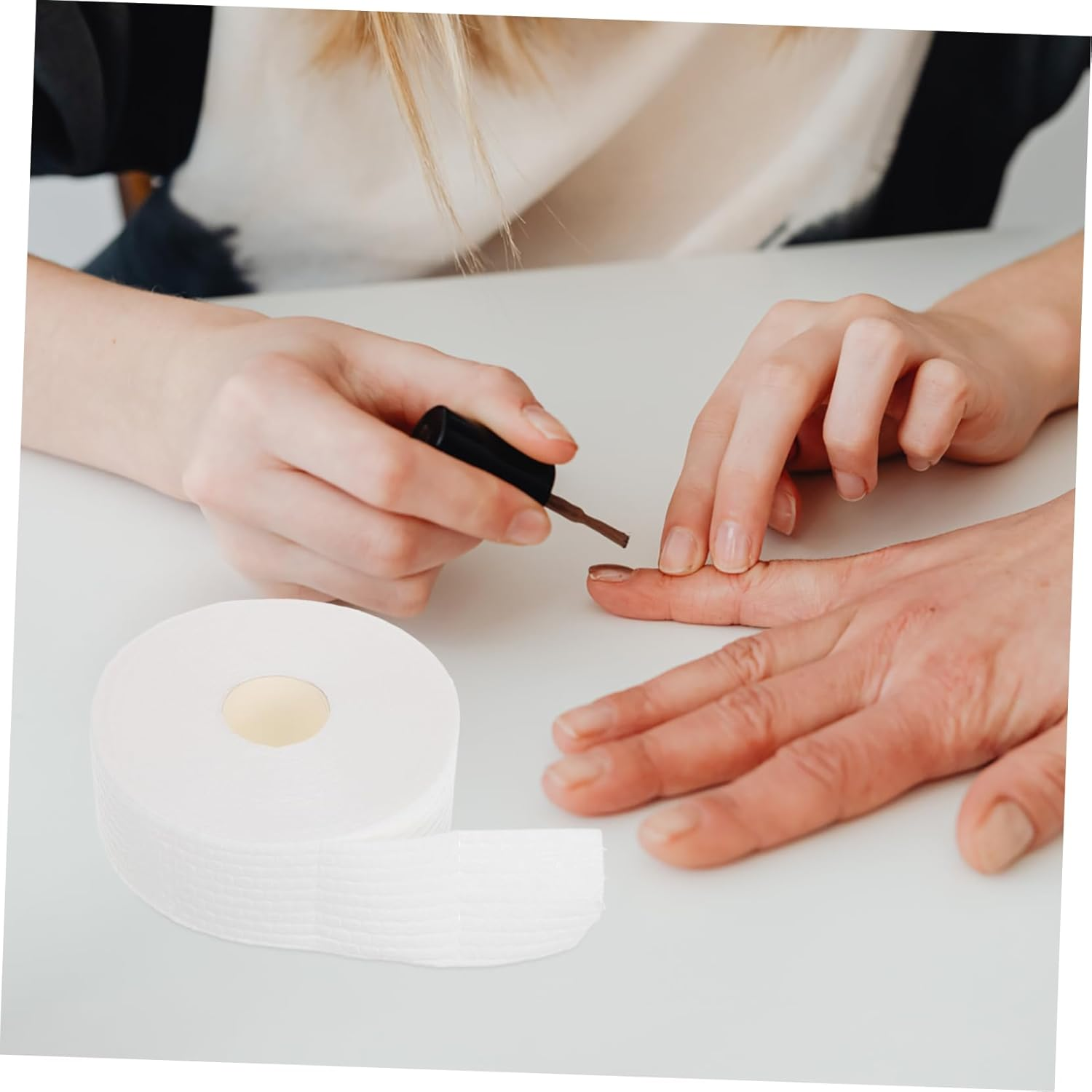 FOMIYES 1Roll Portable Nail Wipes Soft Cotton Pads for Effortless Gel Nail Polish Removal Design for Travel and Home Use Highly Absorbent and Reusable Lint image number 4