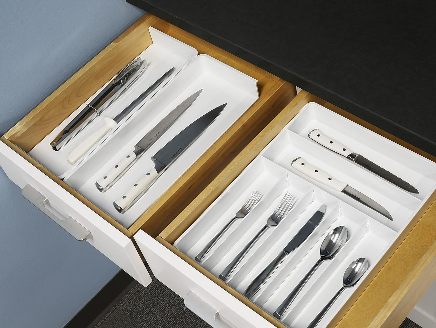 Simplehouseware Expandable Cutlery Drawer Organiser, Adjustable Flatware and Utensil Tray for Kitchen, White image number 6