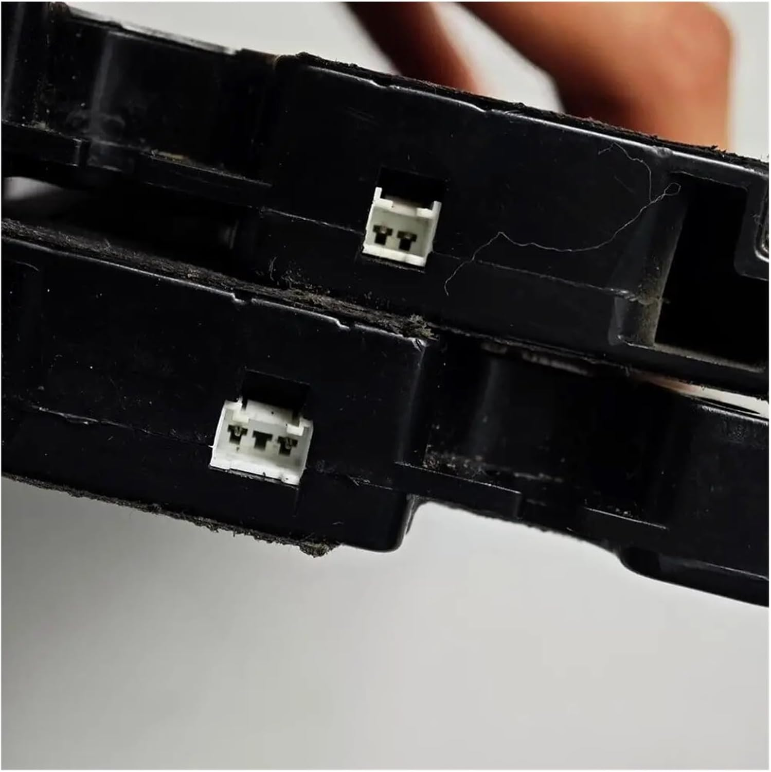 BN96-20054A TV Speakers Accessories，Compatible for Samsung UN60D8000YFXZA UN60D8000YF UN60D6400UF UN60D6420 UN60D7000 UN60D7050 image number 1