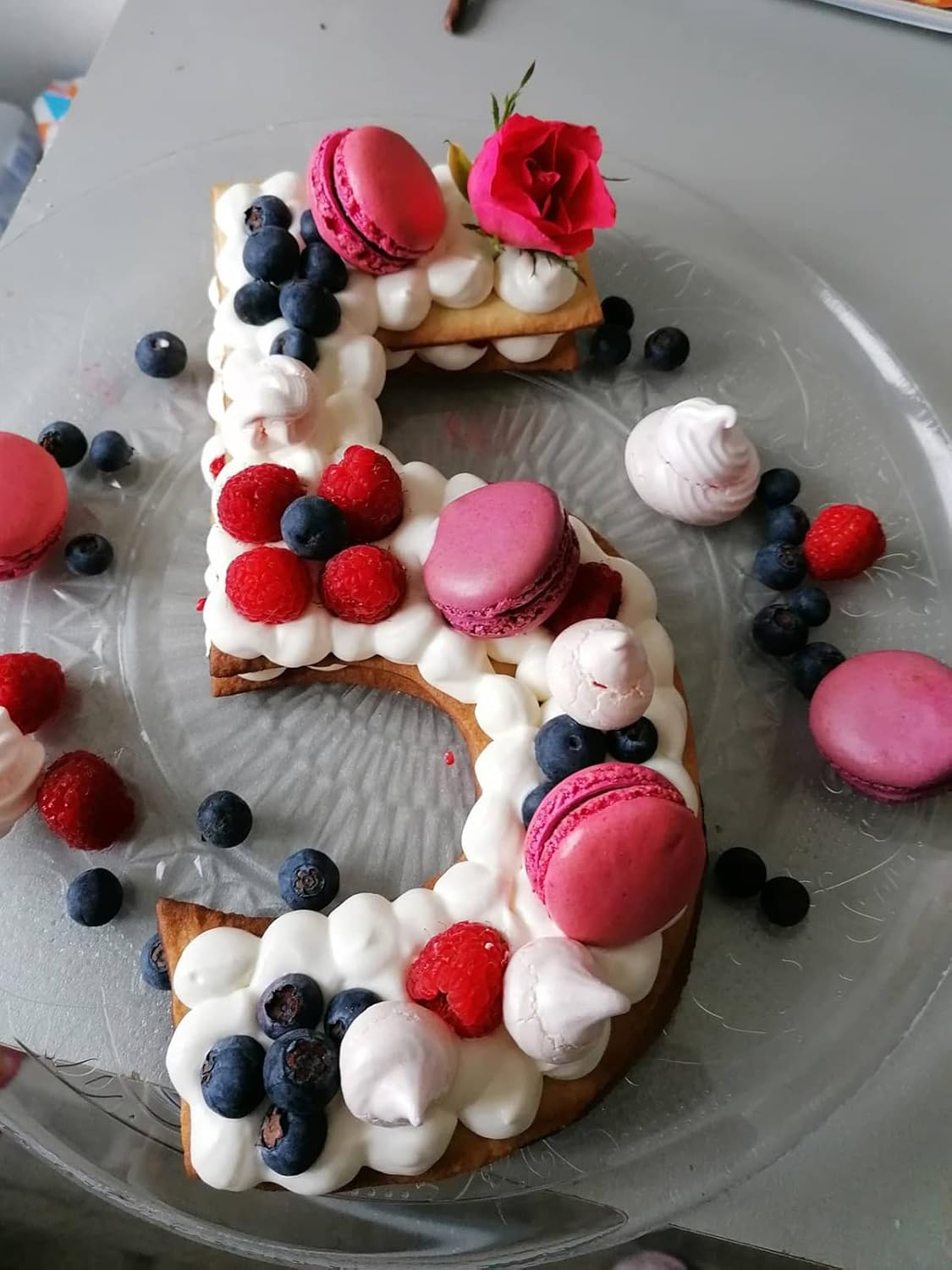 Large Piping Bags and Tips,Eclairs Churros Macaron Meringues Drop Flower Piping Tips with Bags 12 Inch for Cake Cupcake Cookie Decorating,25 Pcs image number 4