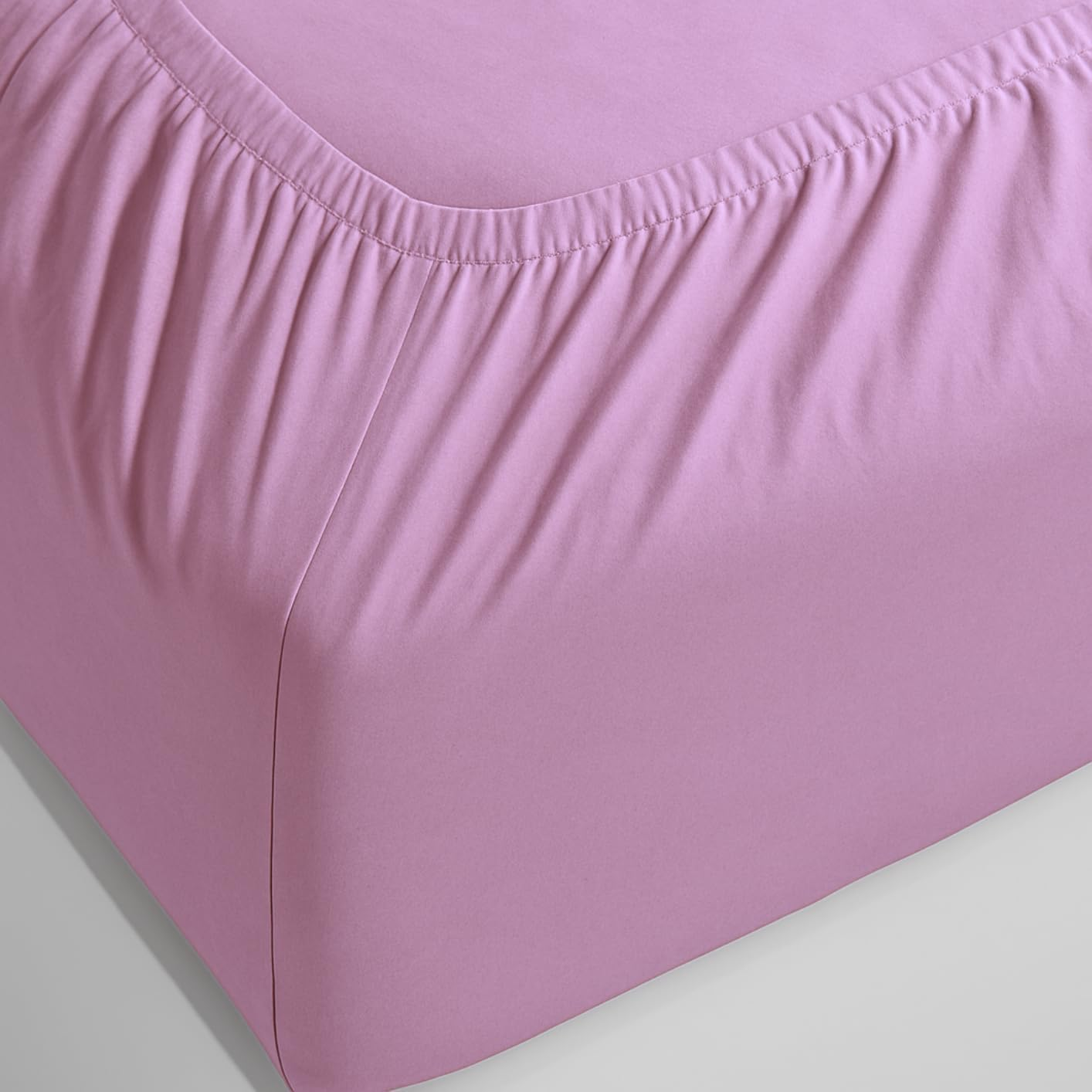 100% Cotton Bed Sheet Set &ndash; Includes Flat Sheet, Deep Fitted Sheet & 2 Pillowcases &ndash; Soft, Breathable & Natural Bedding &ndash; Queen/King Size &ndash; All Season, Machine Washable (Pink Lavender, King) image number 4