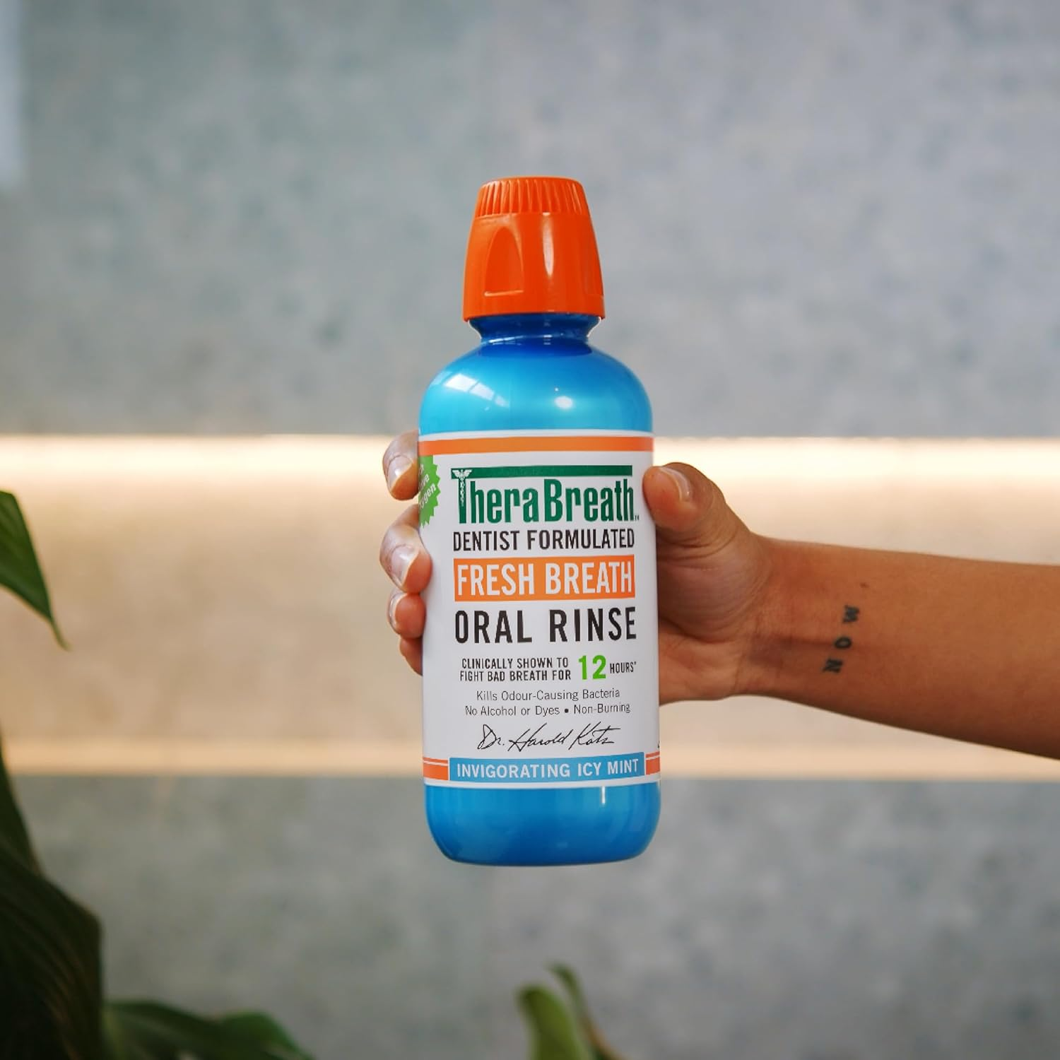 Therabreath Oral Rinse Mouthwash - Fights Bad Breath - Dentist Formulated - Alcohol-Free - Oral Hygiene Products - Dental Care - Icy Mint Flavour - 473Ml image number 2