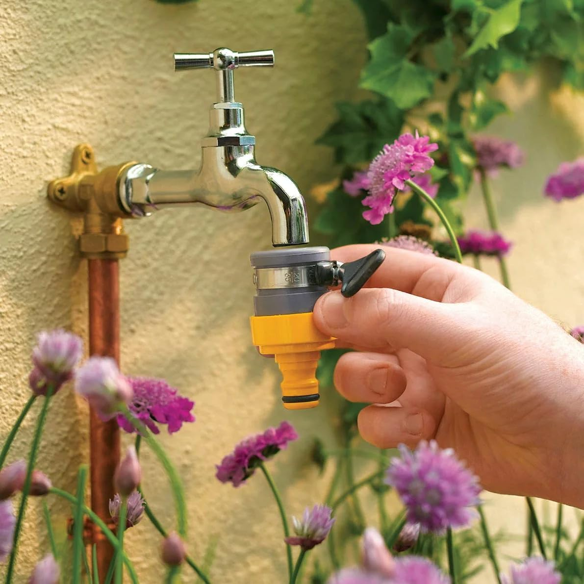 Hozelock round Mixer Tap Connector, 24 Mm Tap Size, Yellow (2177P9000) image number 1